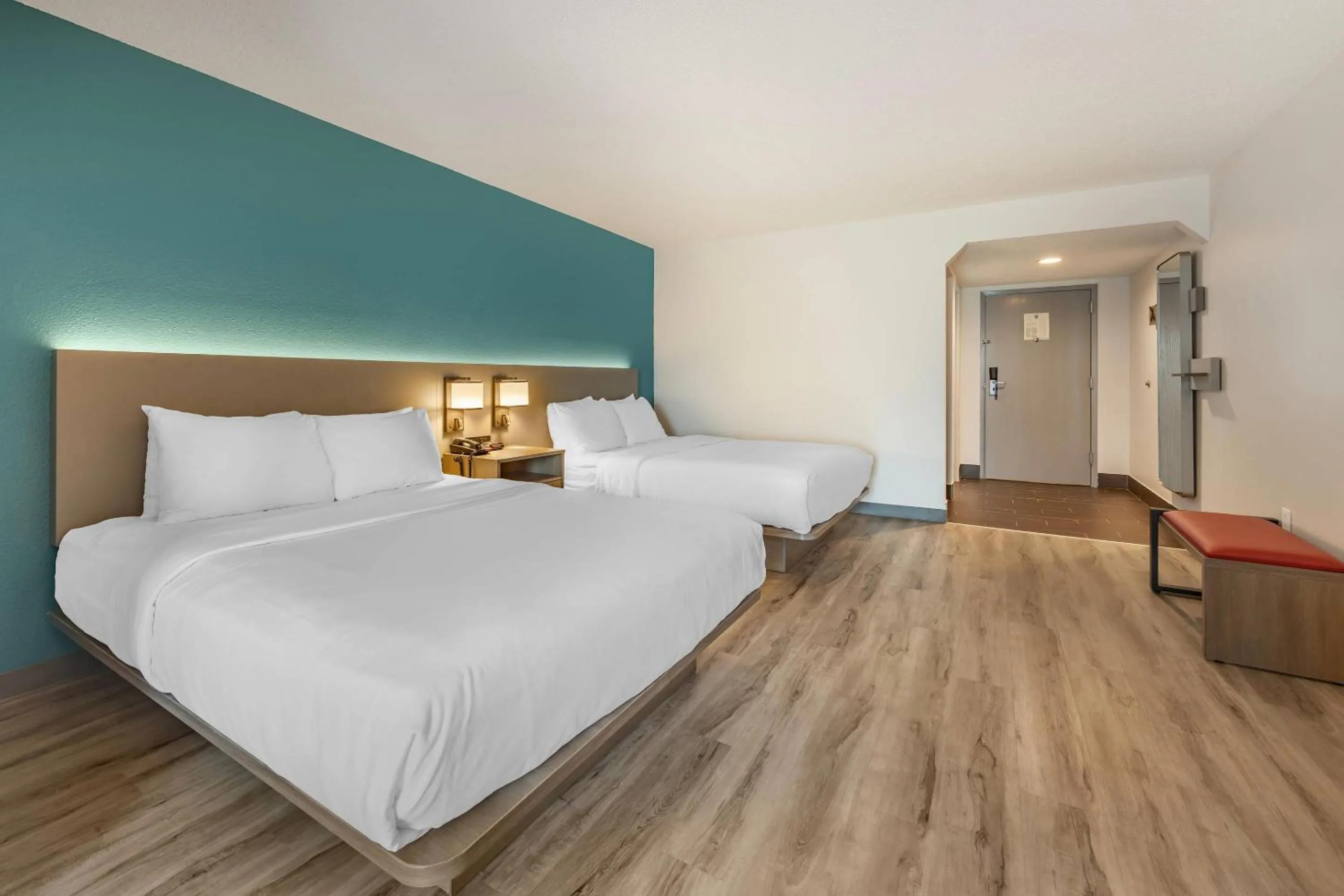 Bedroom, Bed in Comfort Inn & Suites Cookeville