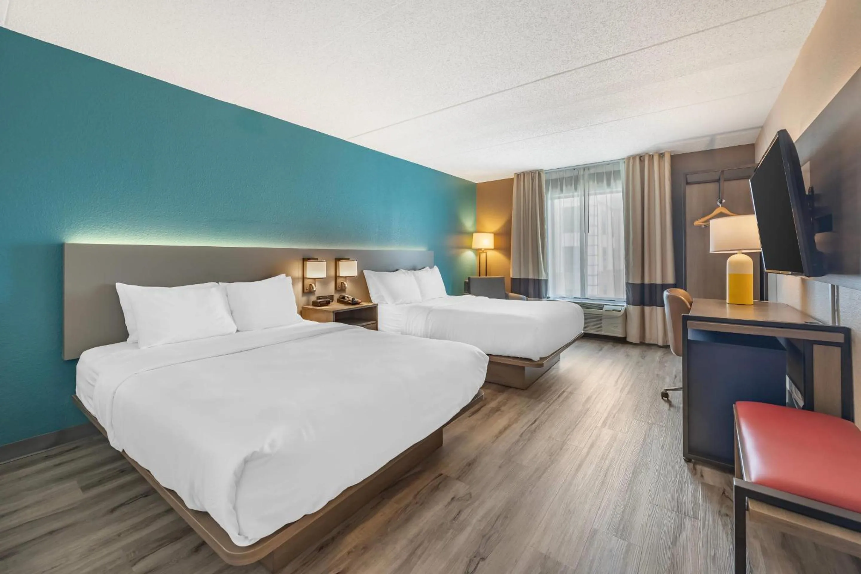 Bedroom, Bed in Comfort Inn & Suites Cookeville