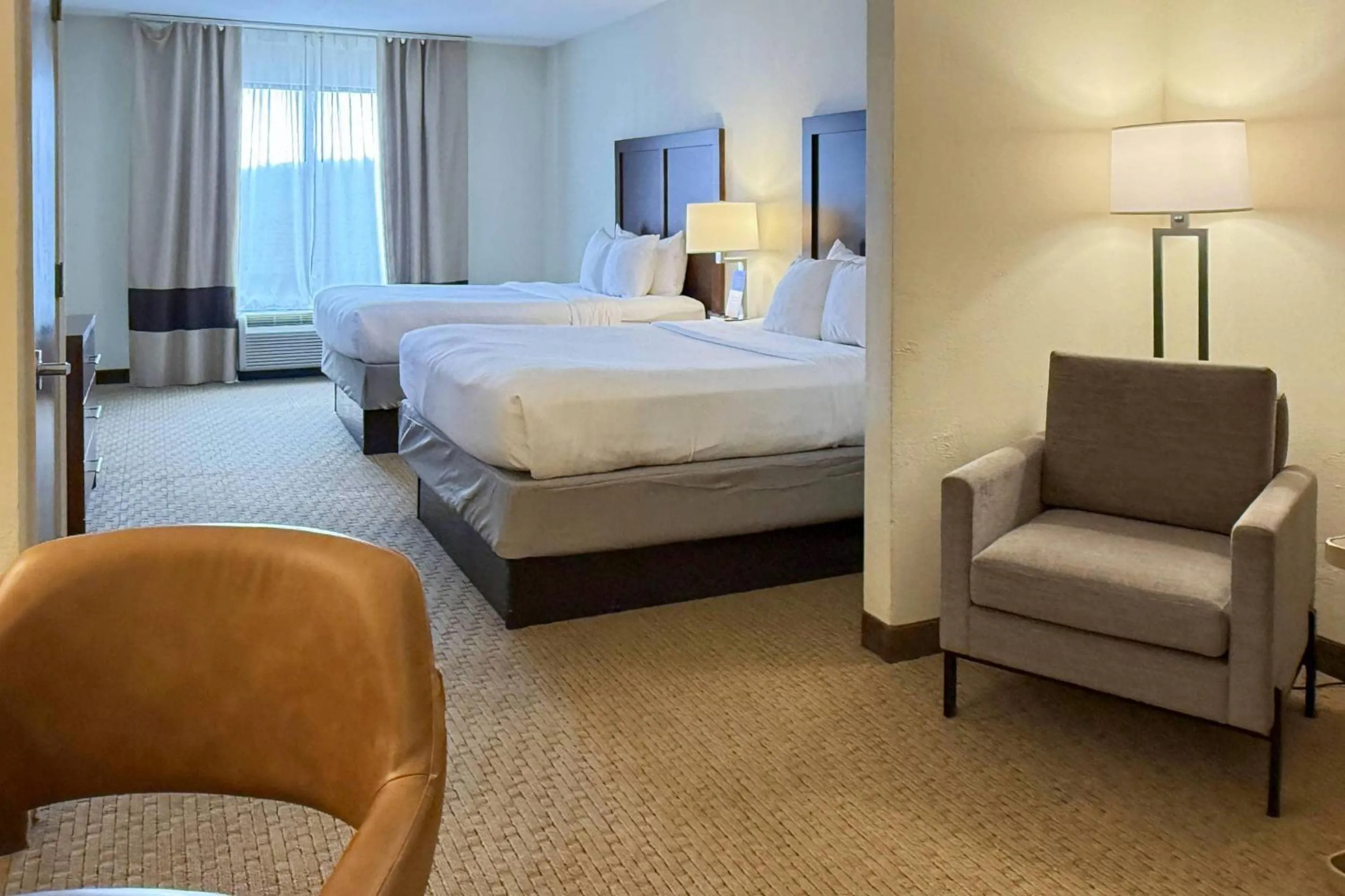 Bedroom, Bed in Comfort Inn & Suites Rogersville