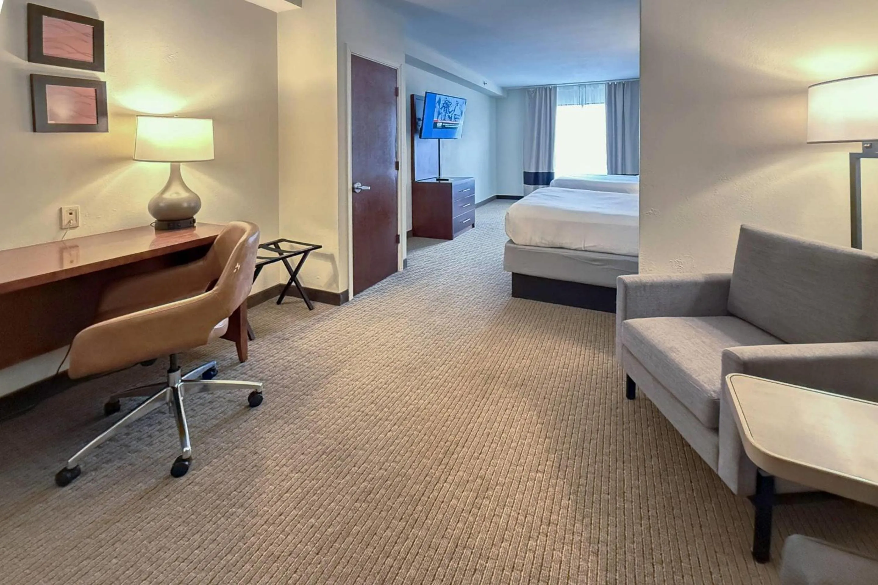 Bedroom, Bed in Comfort Inn & Suites Rogersville