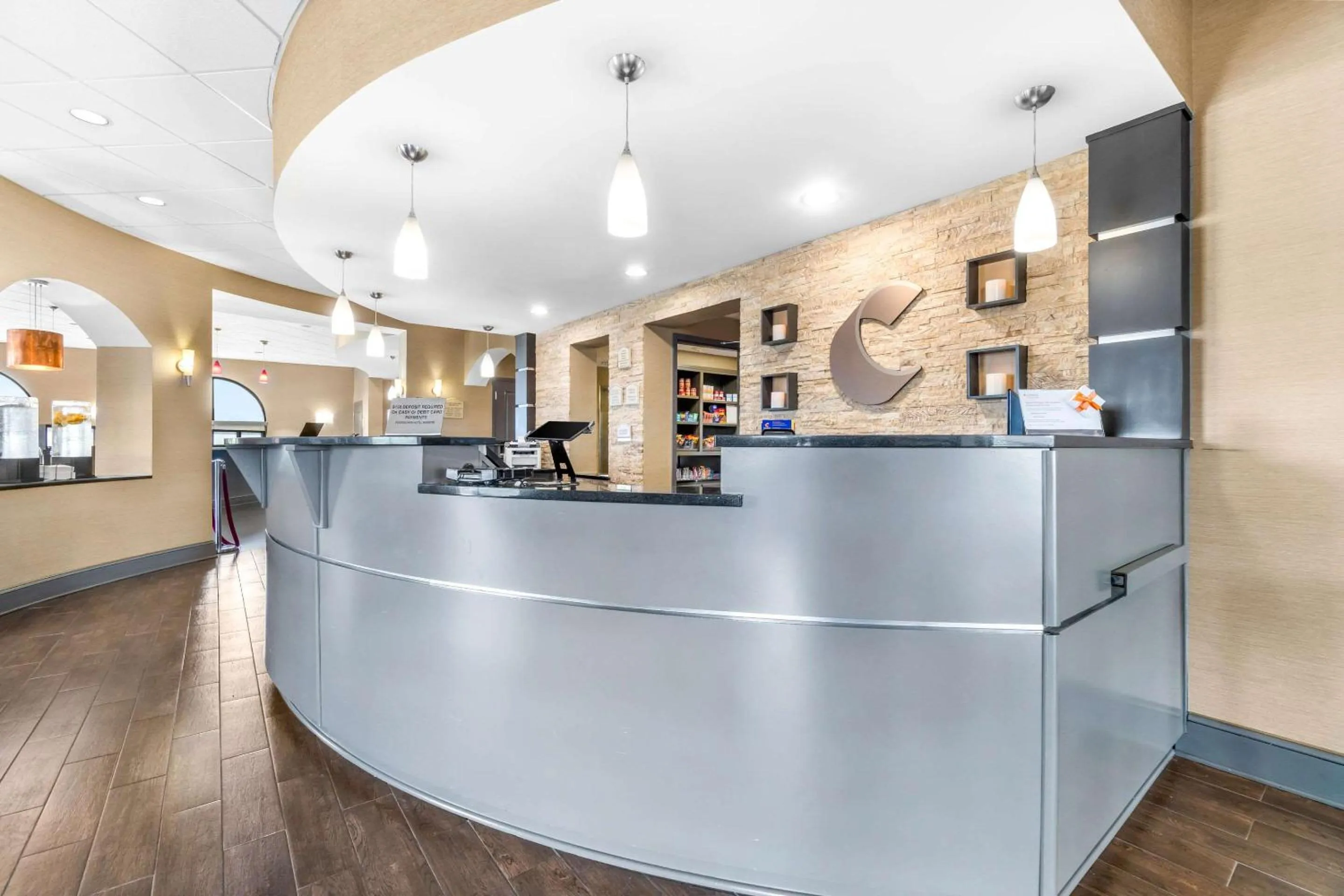 Lobby or reception in Comfort Suites Jackson I-40