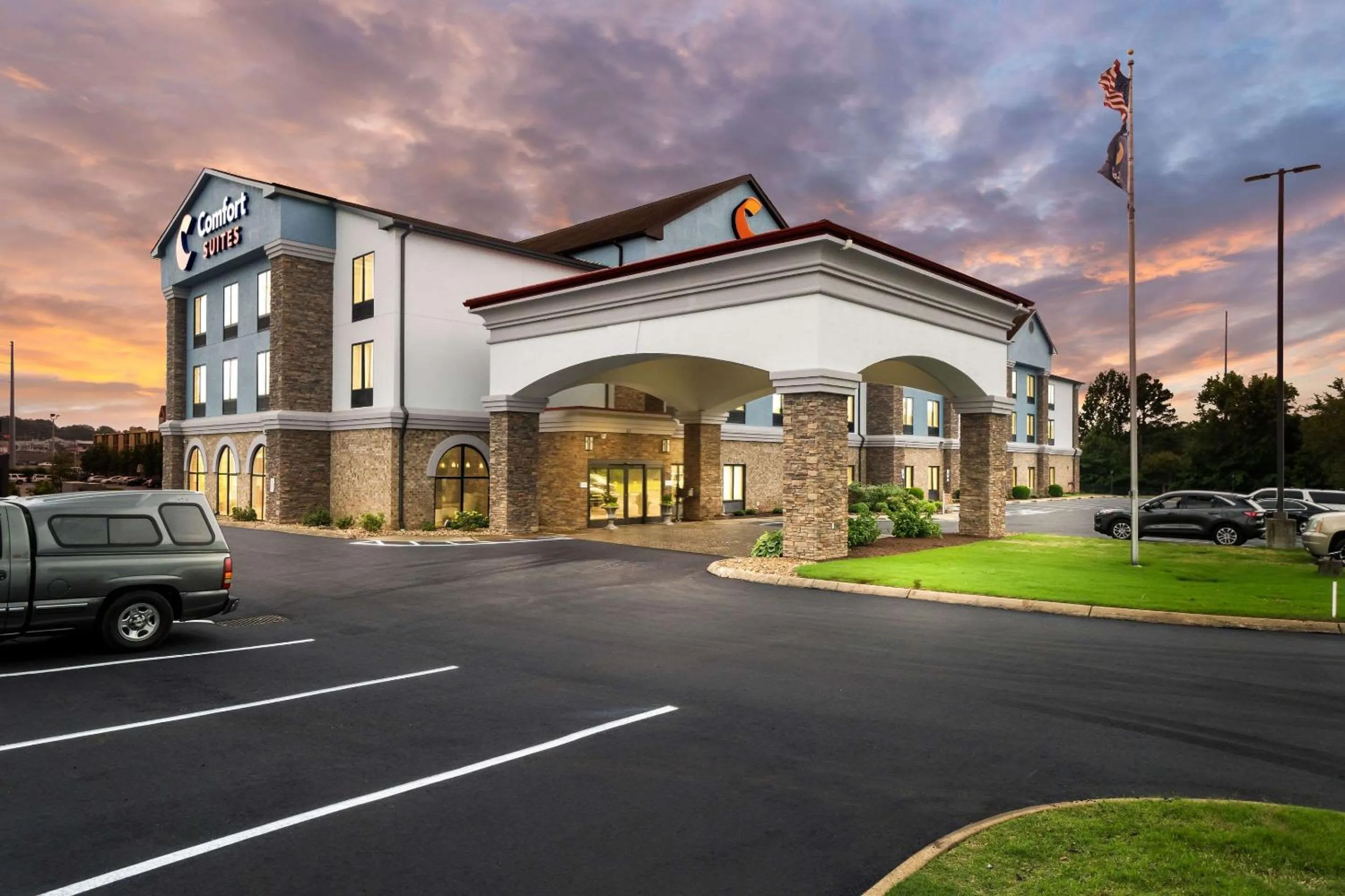 Property building in Comfort Suites Jackson I-40