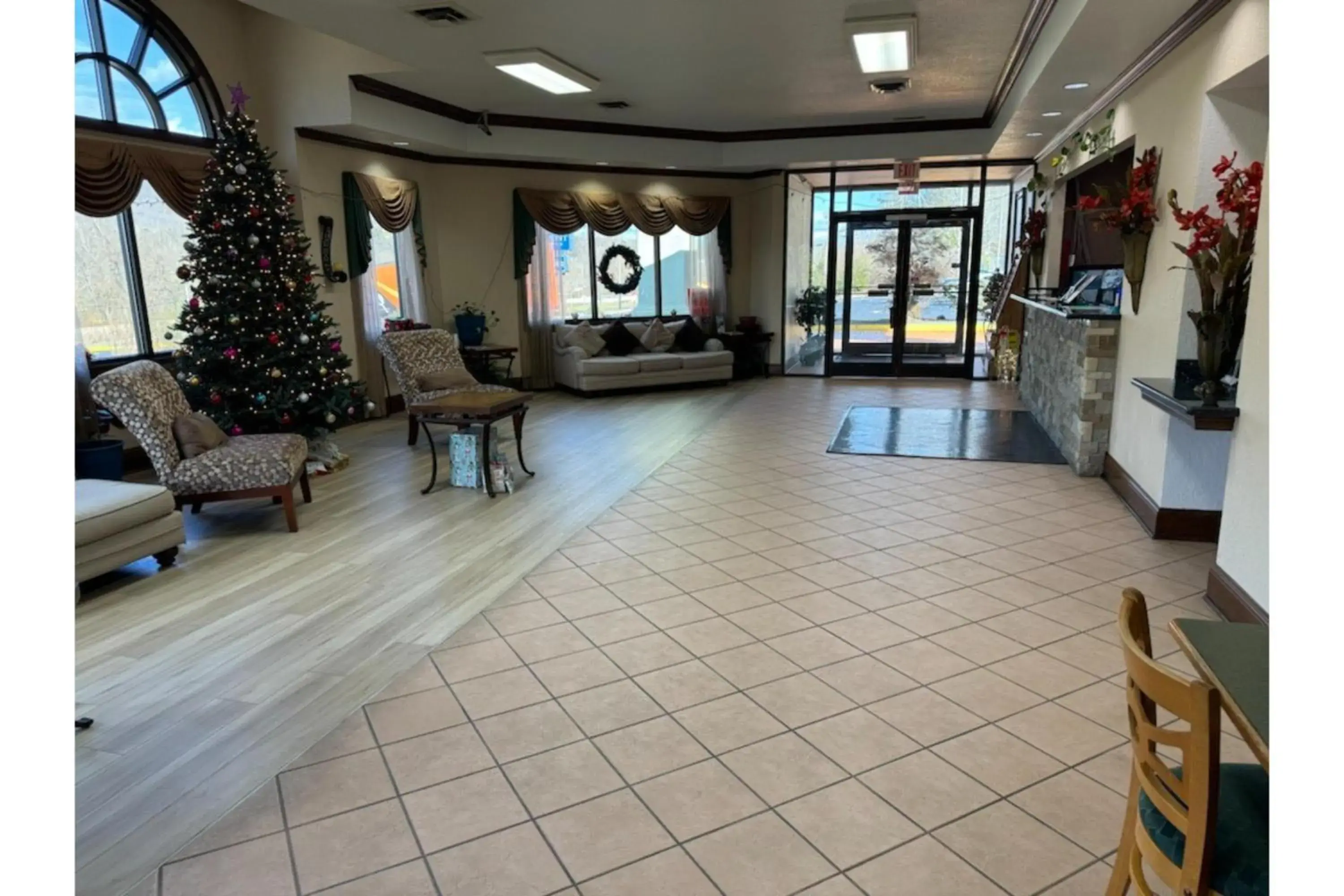 Lobby or reception in Quality Inn Lobby or reception in Quality Inn