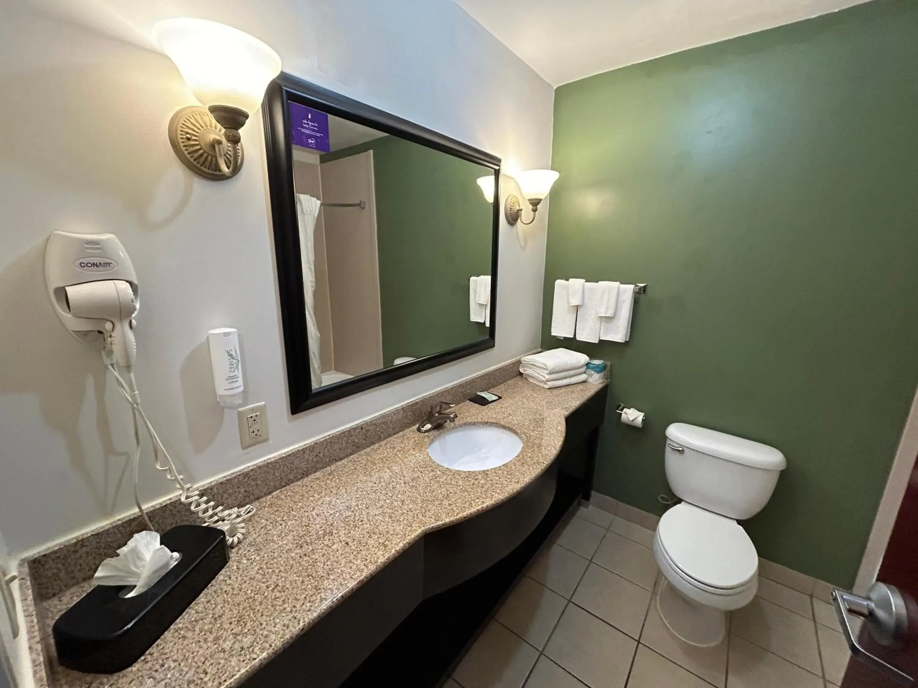 Toilet in Sleep Inn & Suites Manchester near Arnold AFB Toilet in Sleep Inn & Suites Manchester near Arnold AFB