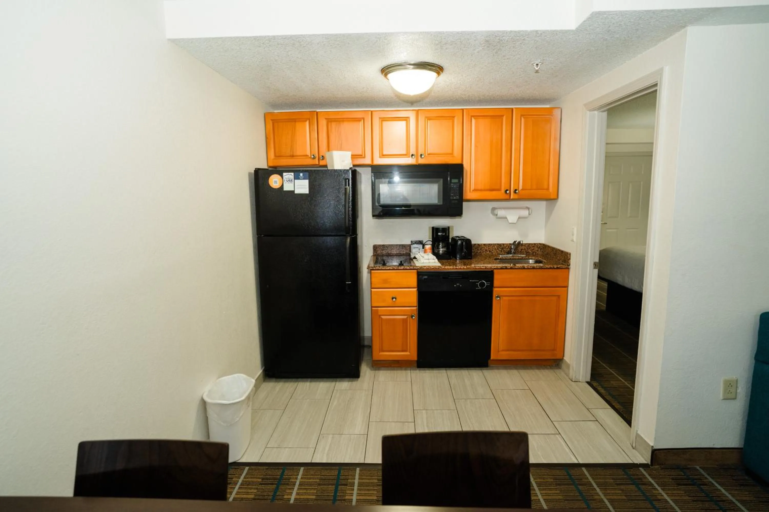 Kitchen or kitchenette in MainStay Suites Knoxville North I-75