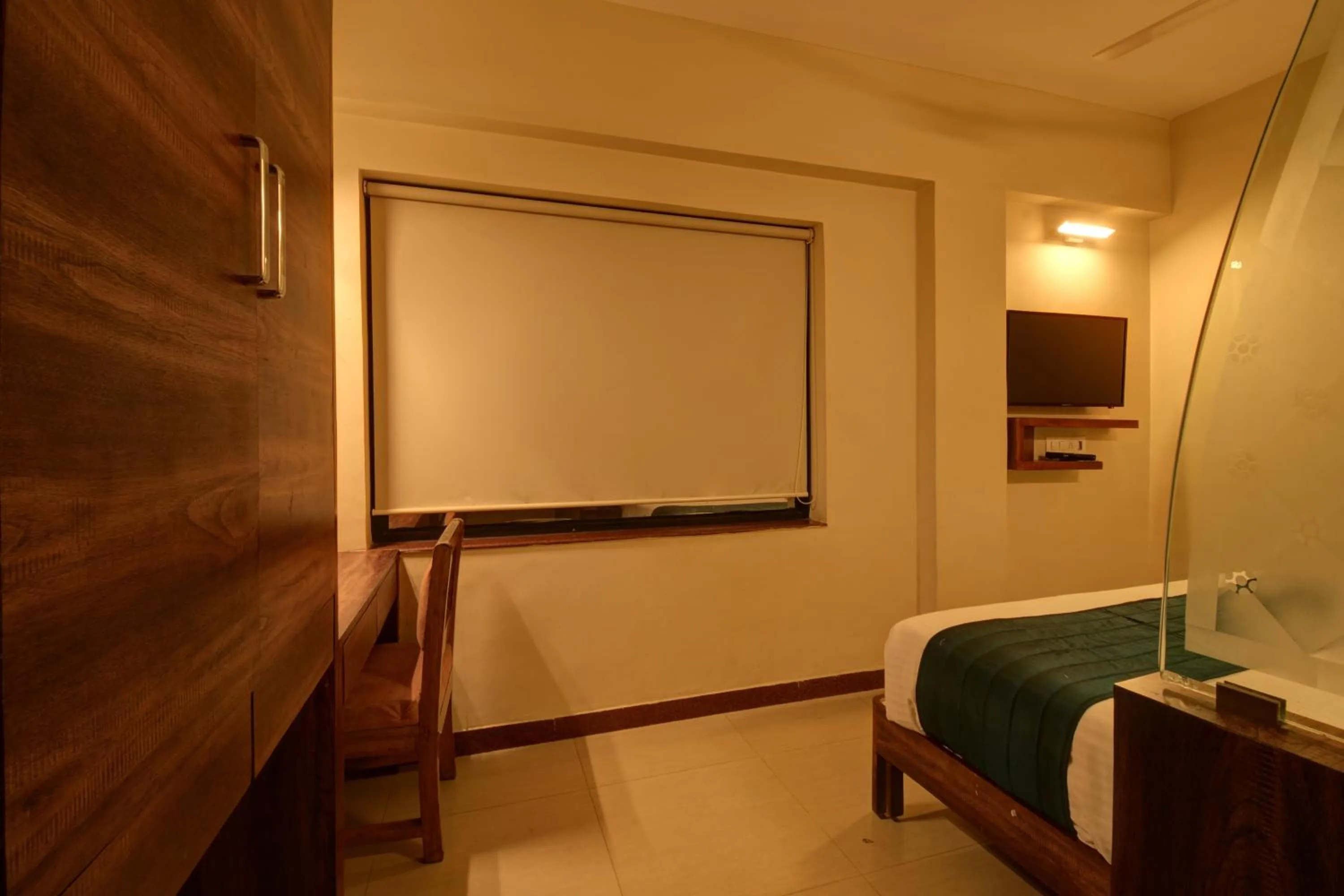 Bed in SRTC Hotel Aspire