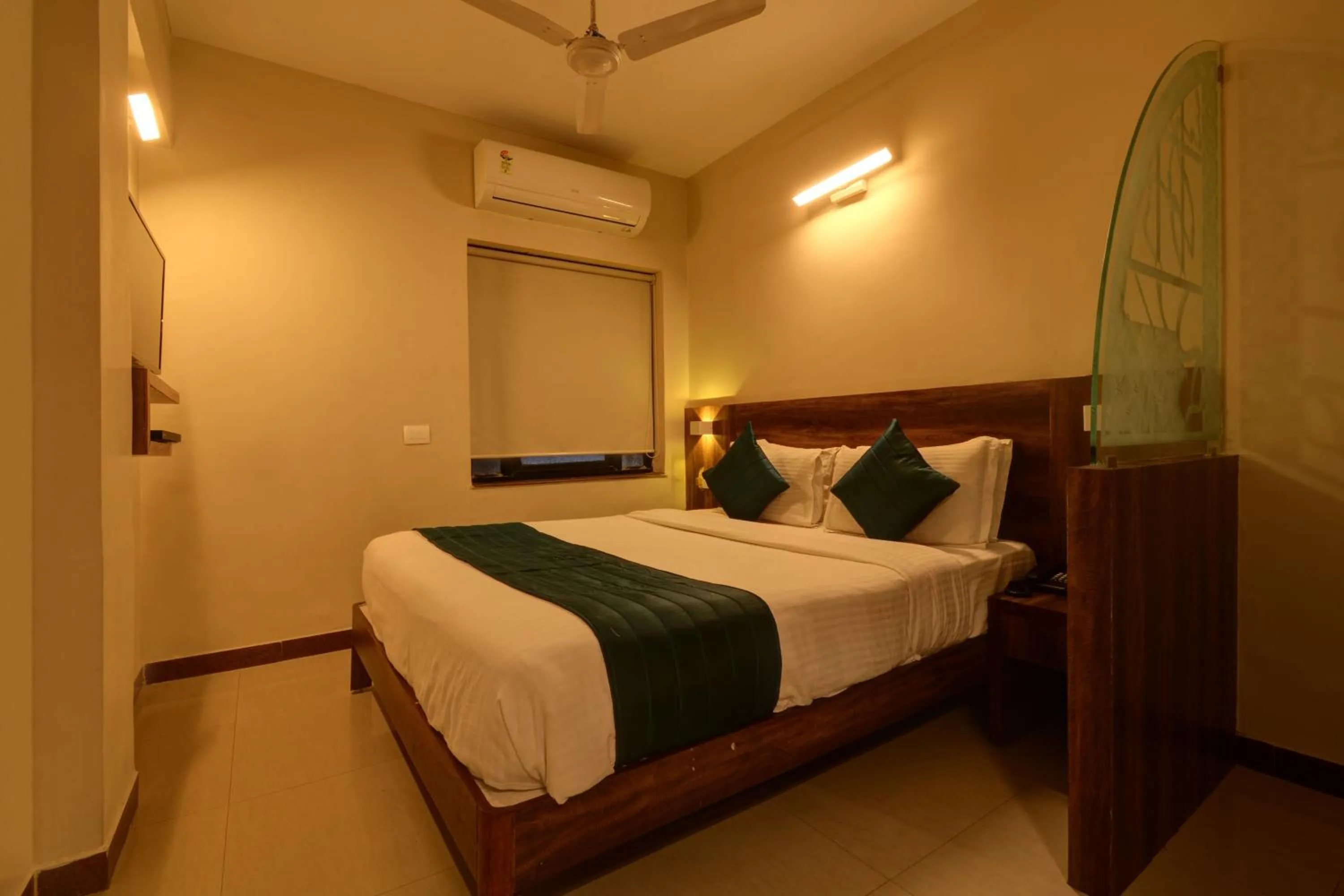 Bed in SRTC Hotel Aspire