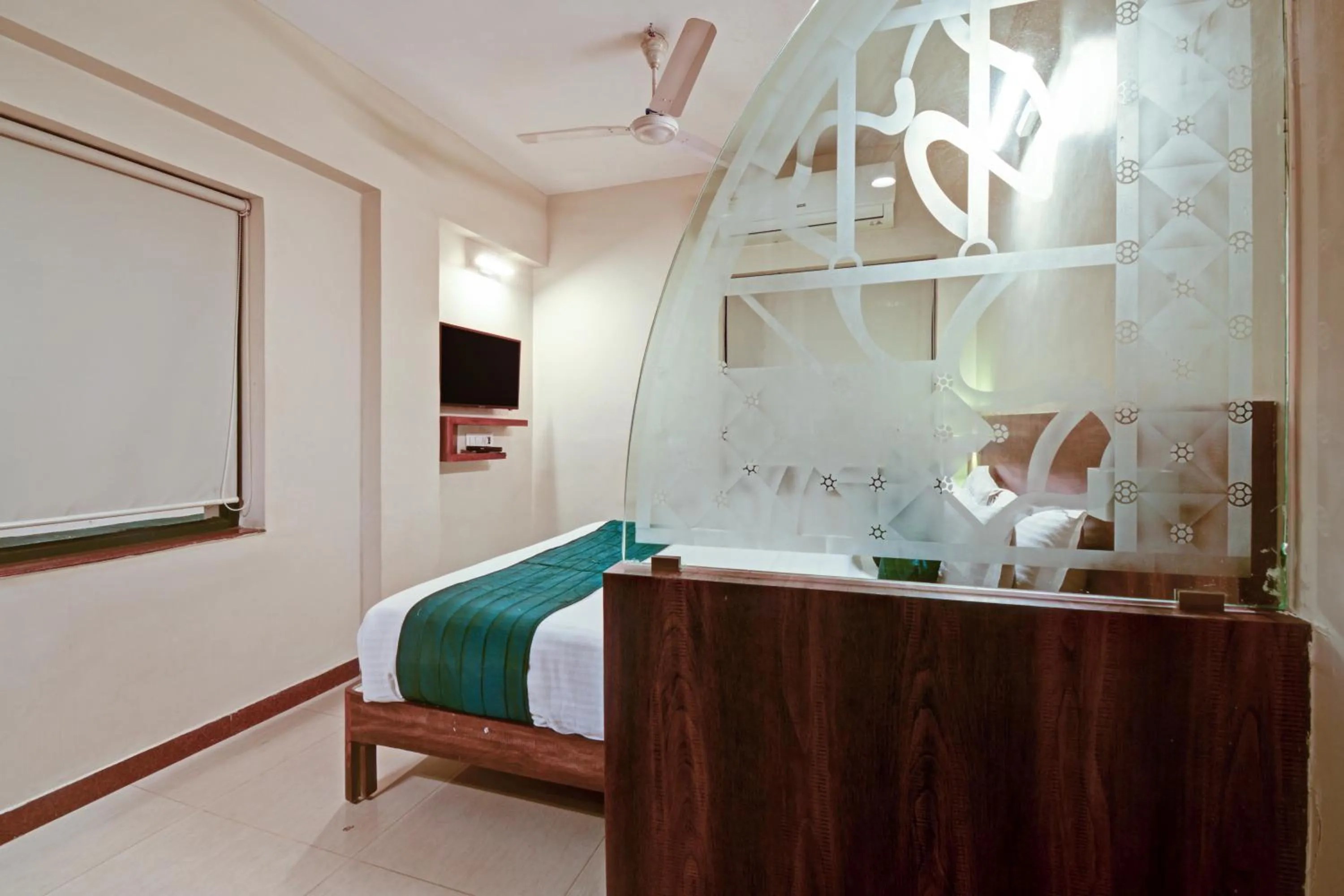 Bed in SRTC Hotel Aspire