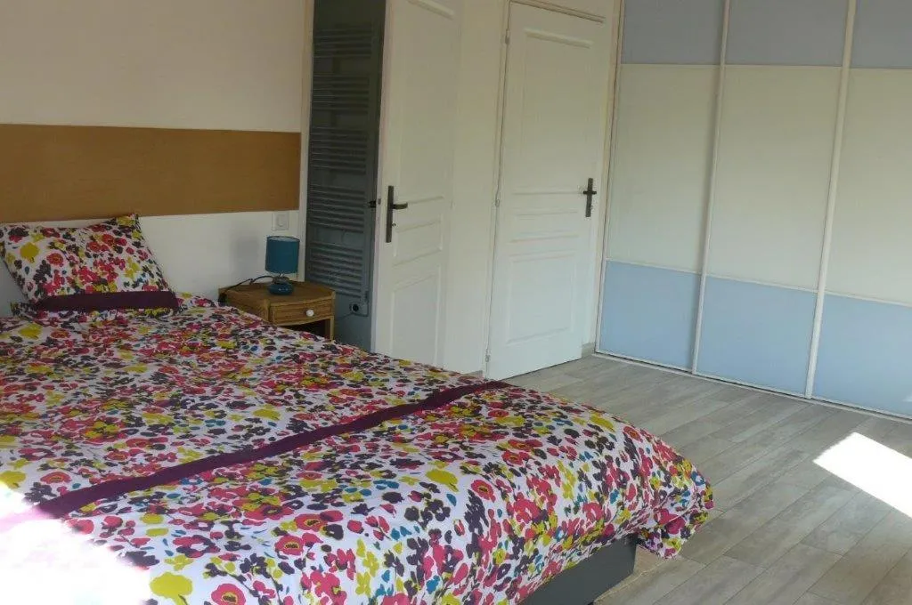 Bed in Le fief Beaurepaire 76280
