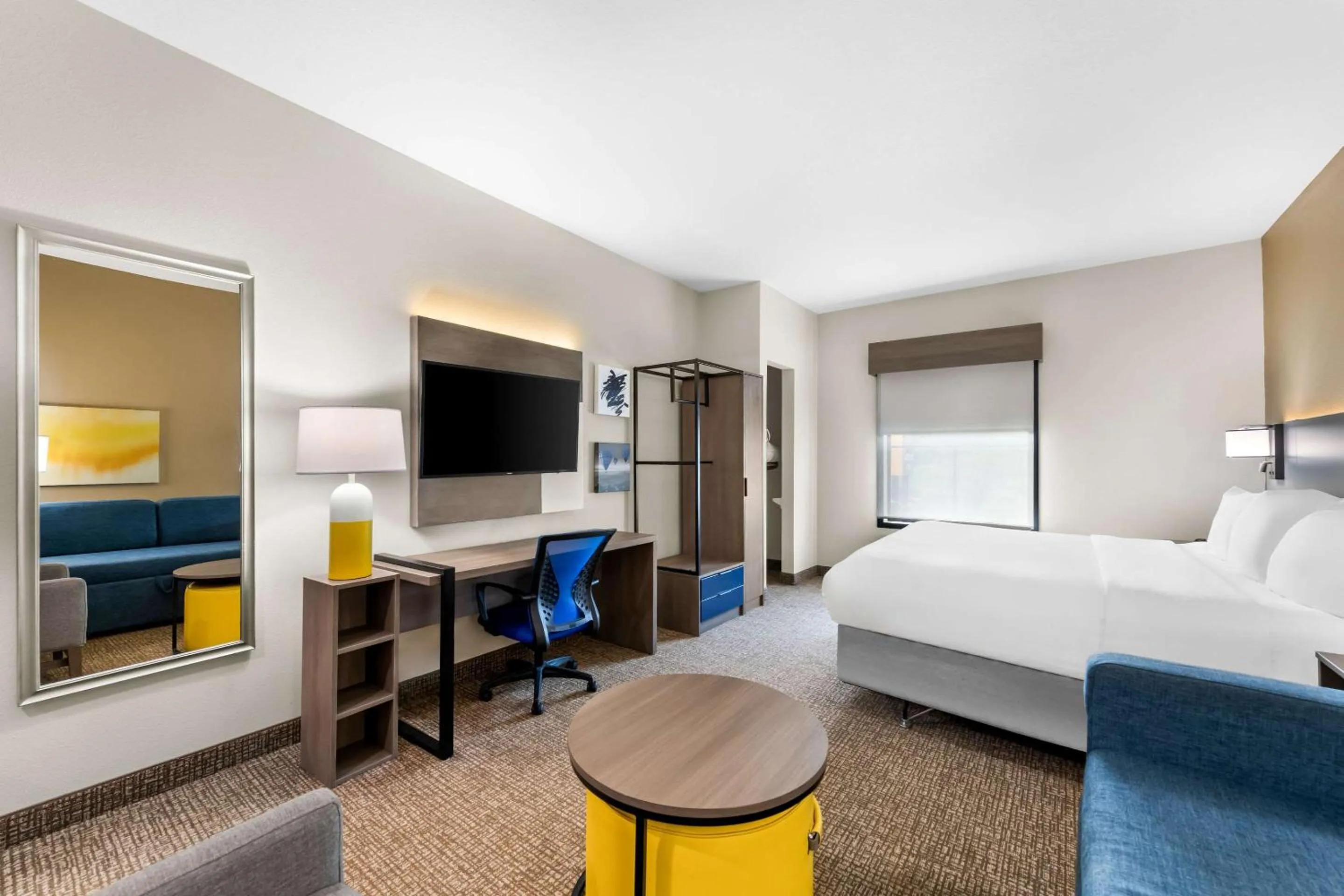 Bedroom, Bed in Comfort Inn Harriman