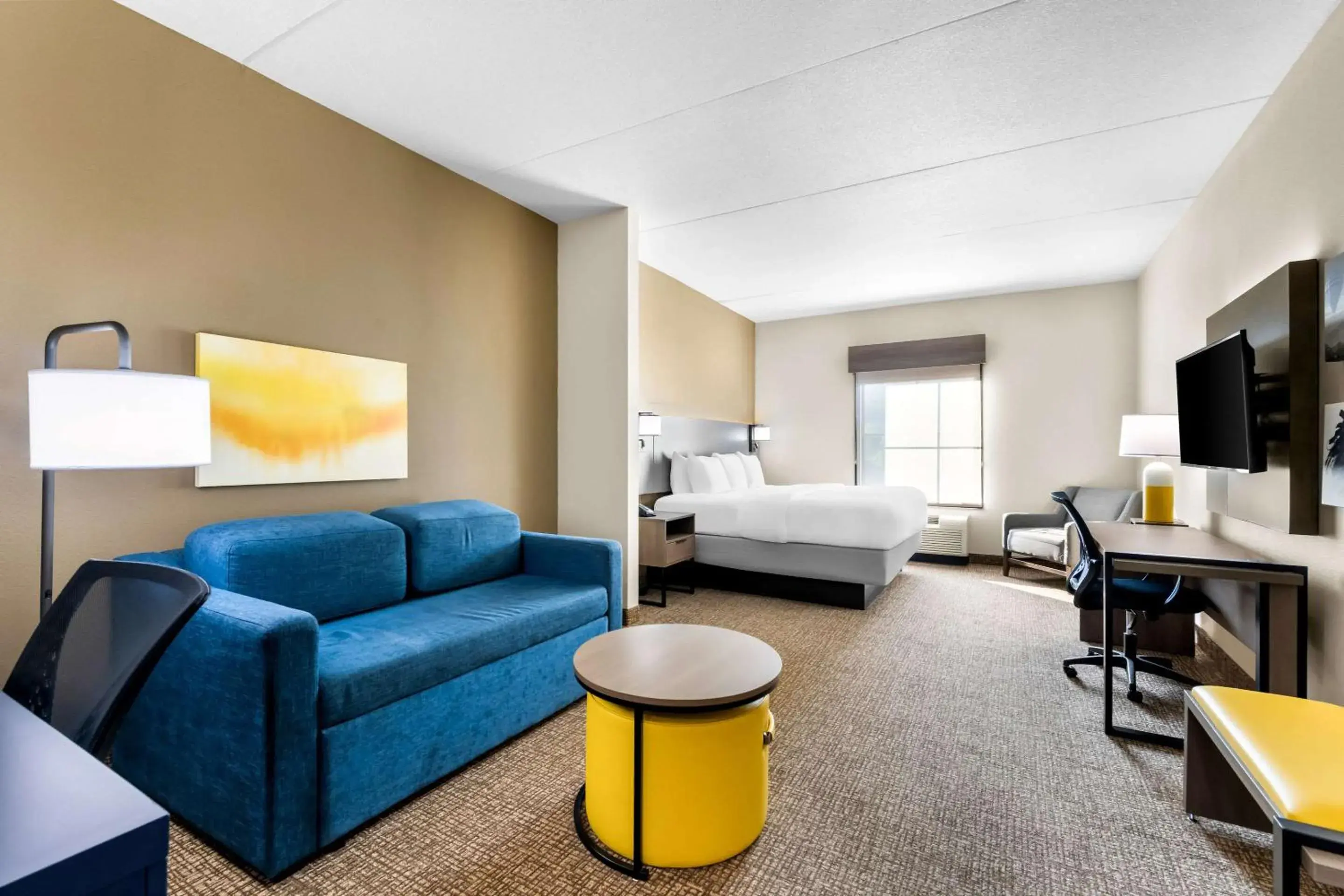 King Suite - Non-Smoking in Comfort Inn Harriman King Suite - Non-Smoking in Comfort Inn Harriman