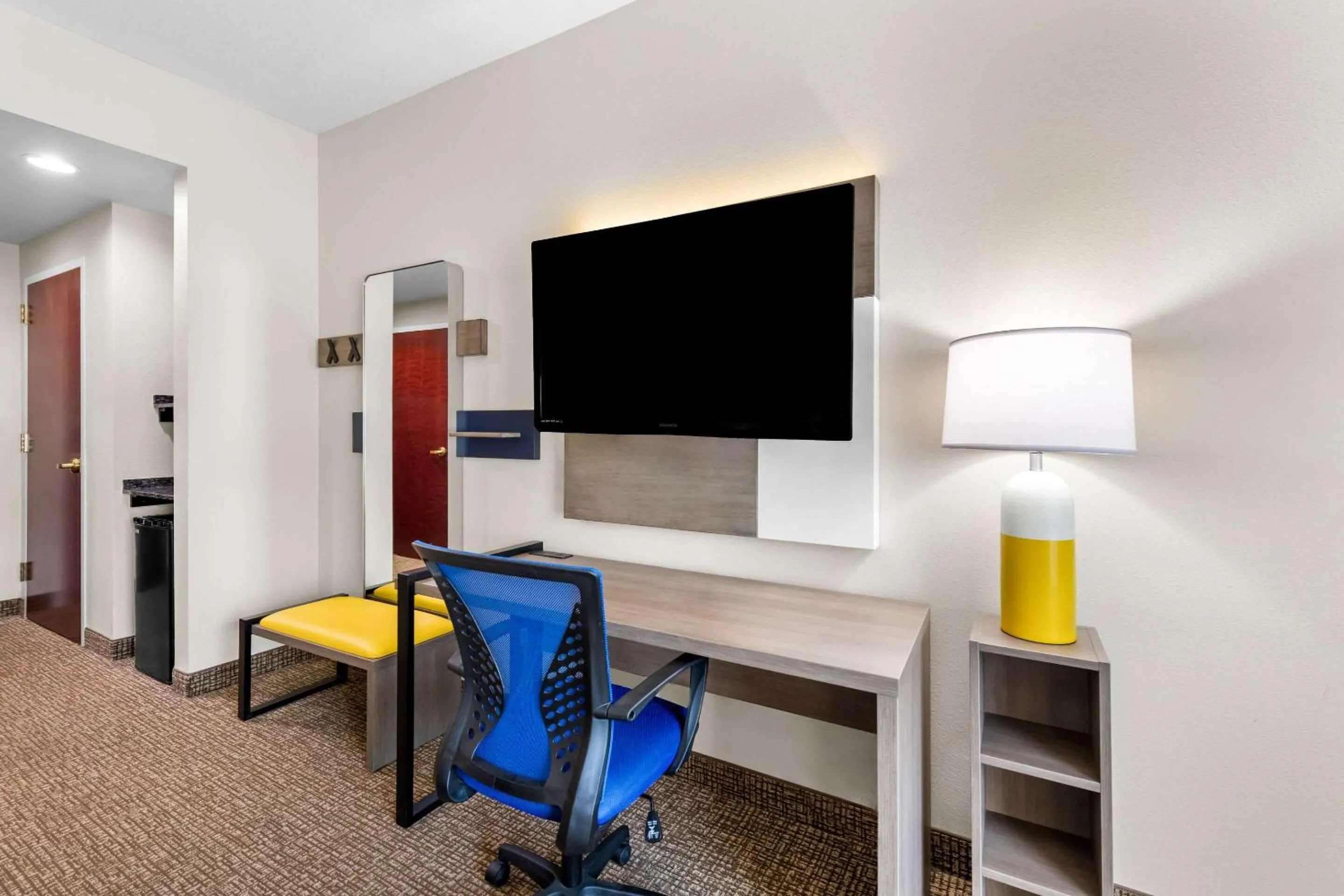 Bedroom in Comfort Inn Harriman