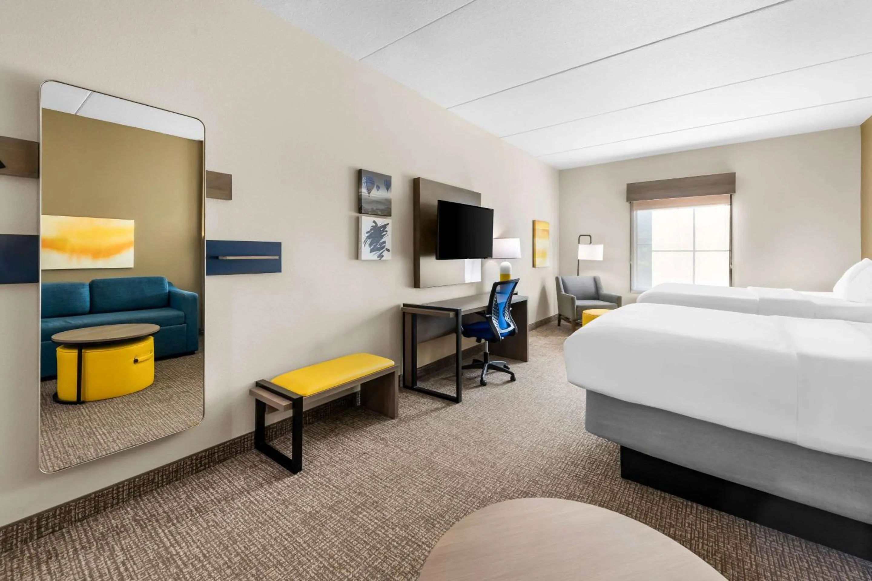 Bedroom, Bed in Comfort Inn Harriman