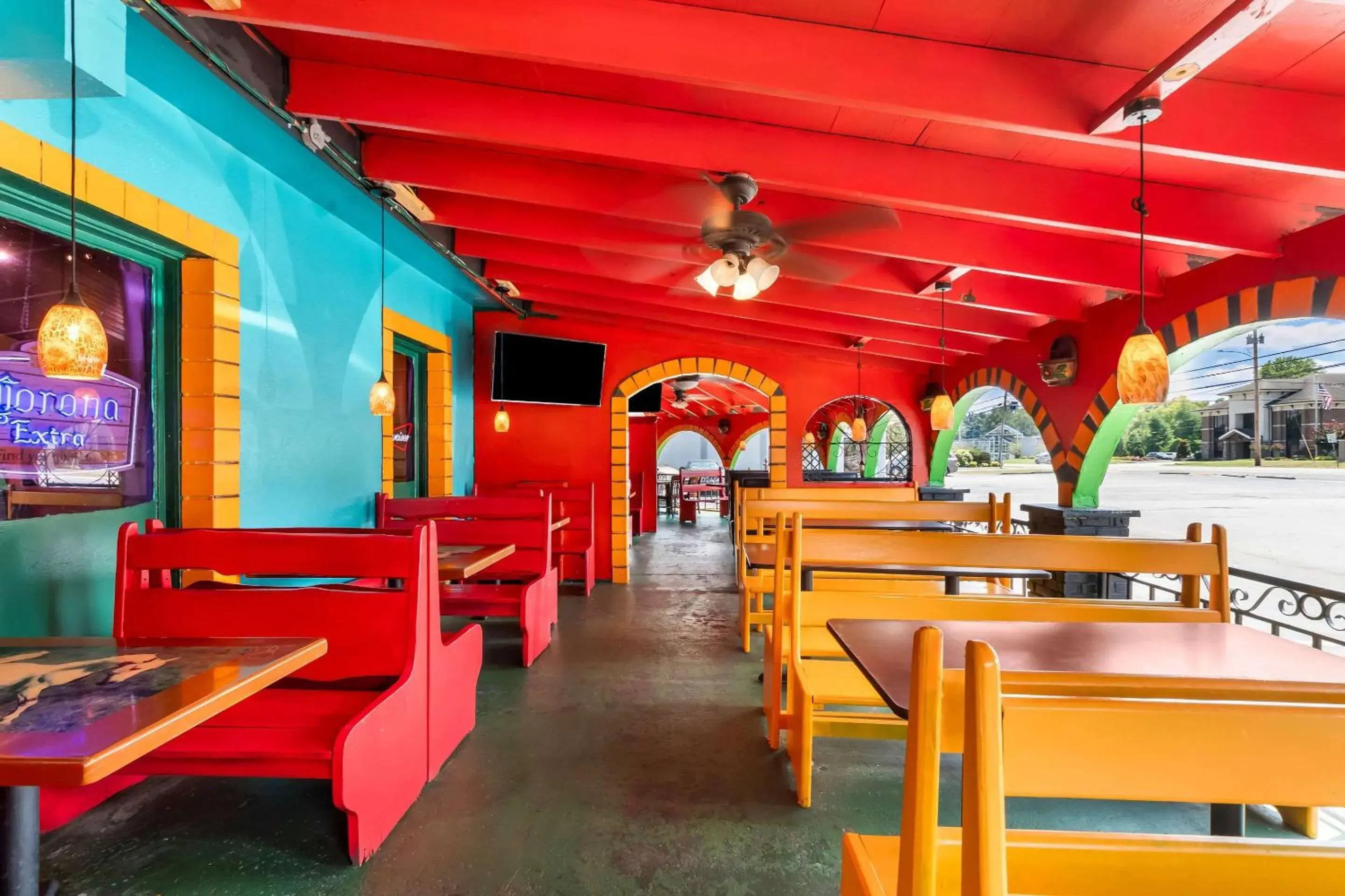 Restaurant/places to eat in Quality Inn Tullahoma Restaurant/places to eat in Quality Inn Tullahoma