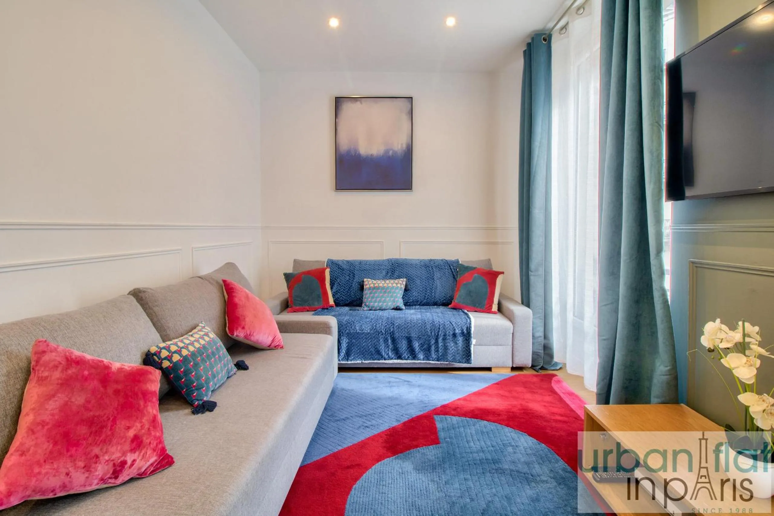 Bed in 24 - Luxury Home in Paris Montorgueil