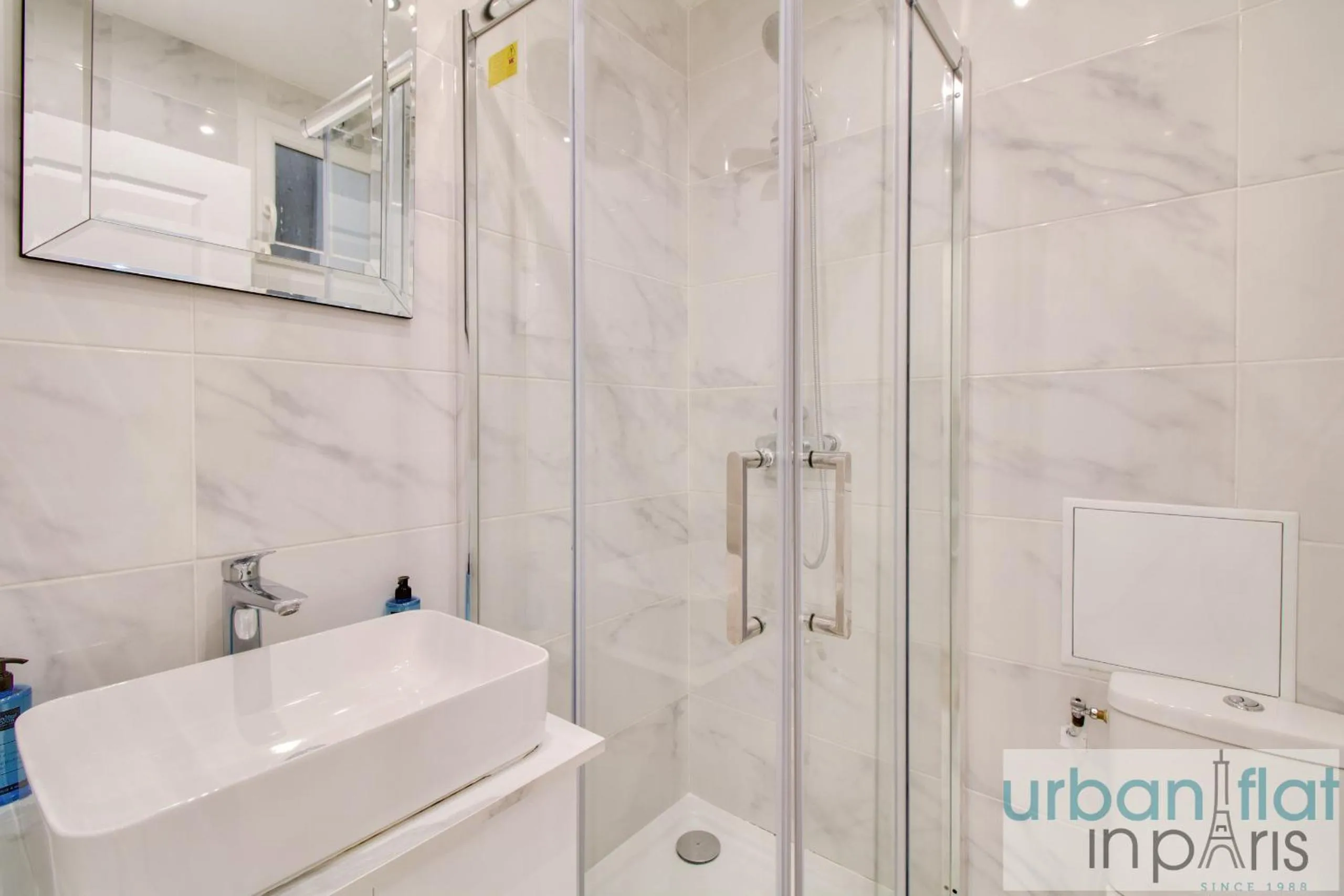 24 - Luxury Home in Paris Montorgueil