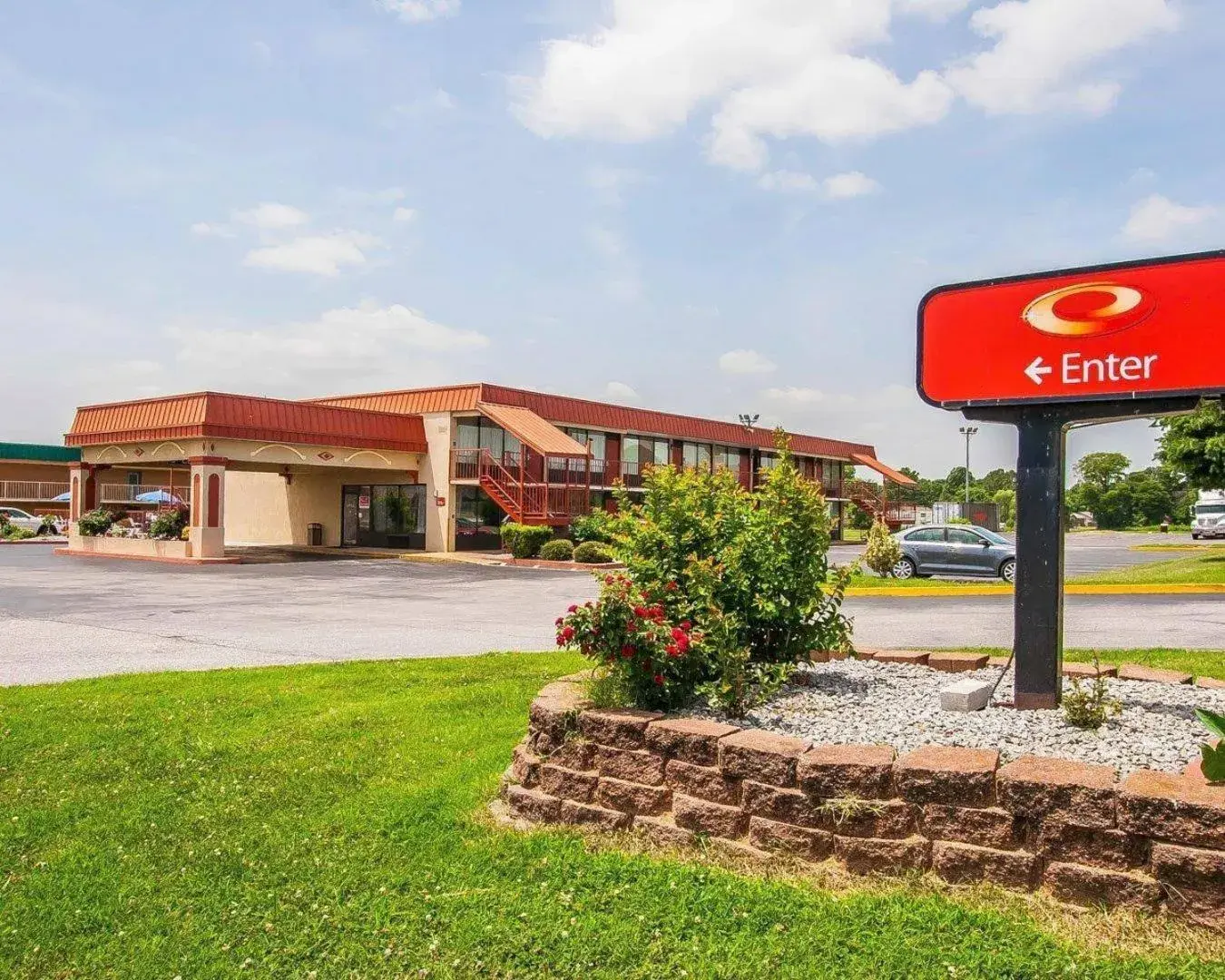 Property building in Econo Lodge Dyersburg I-155 Property building in Econo Lodge Dyersburg I-155