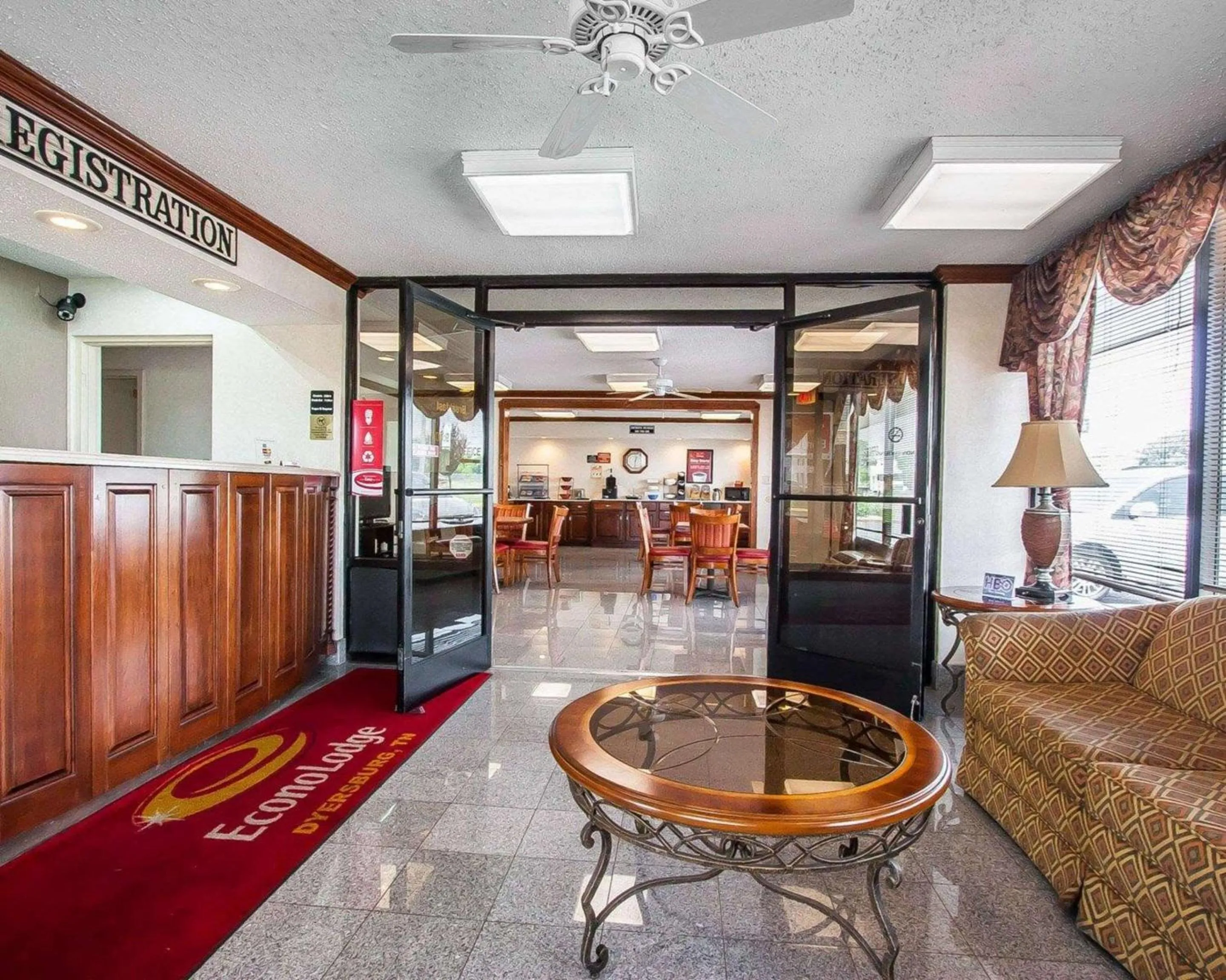 Lobby or reception in Econo Lodge Dyersburg I-155