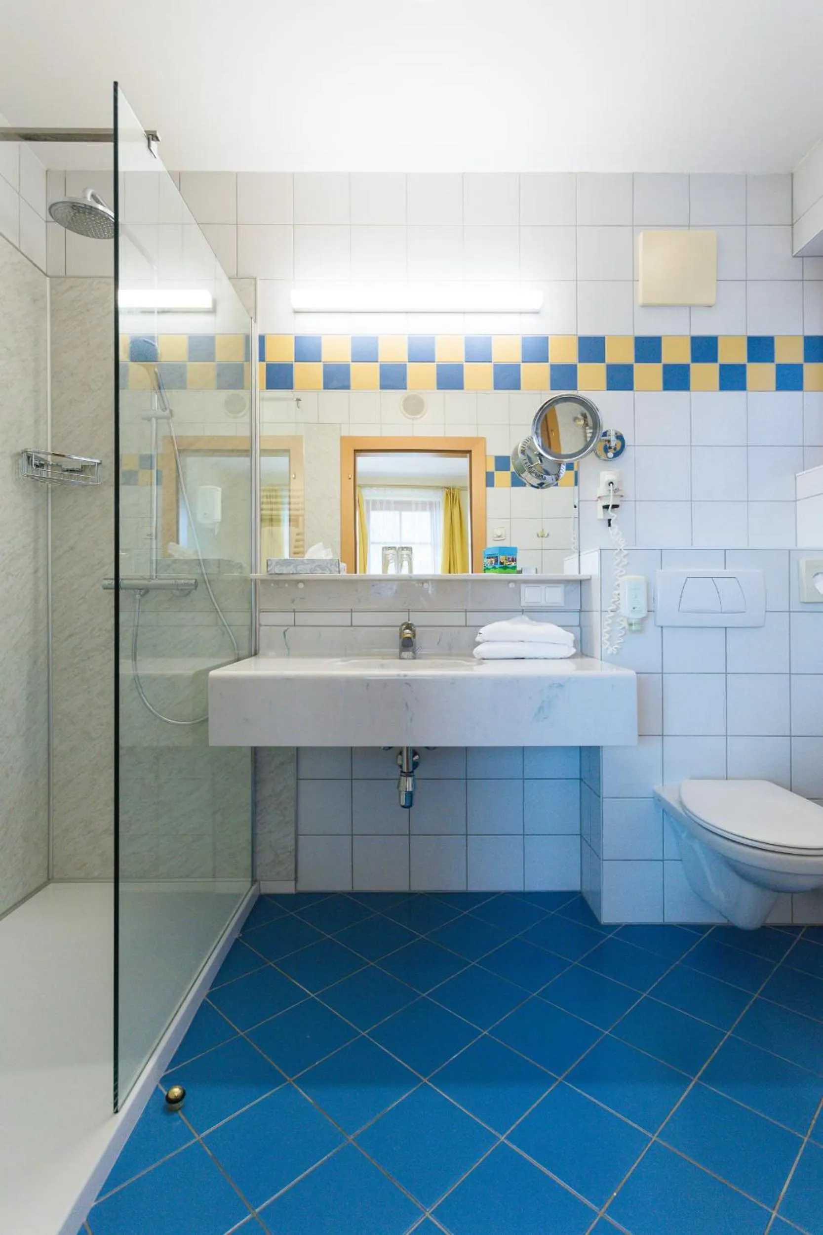 Shower in Familien- Sportresort BRENNSEEHOF