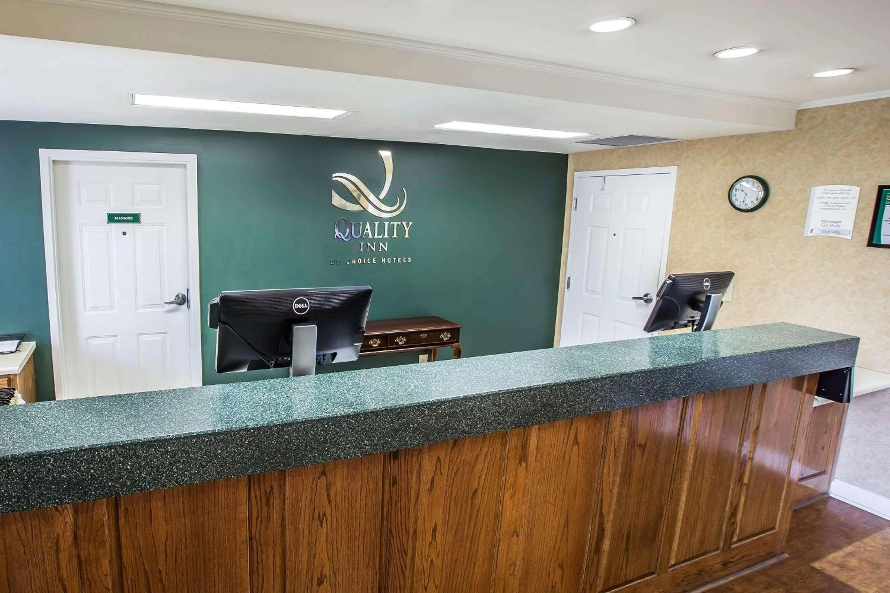 Lobby or reception in Quality Inn Kingsport South