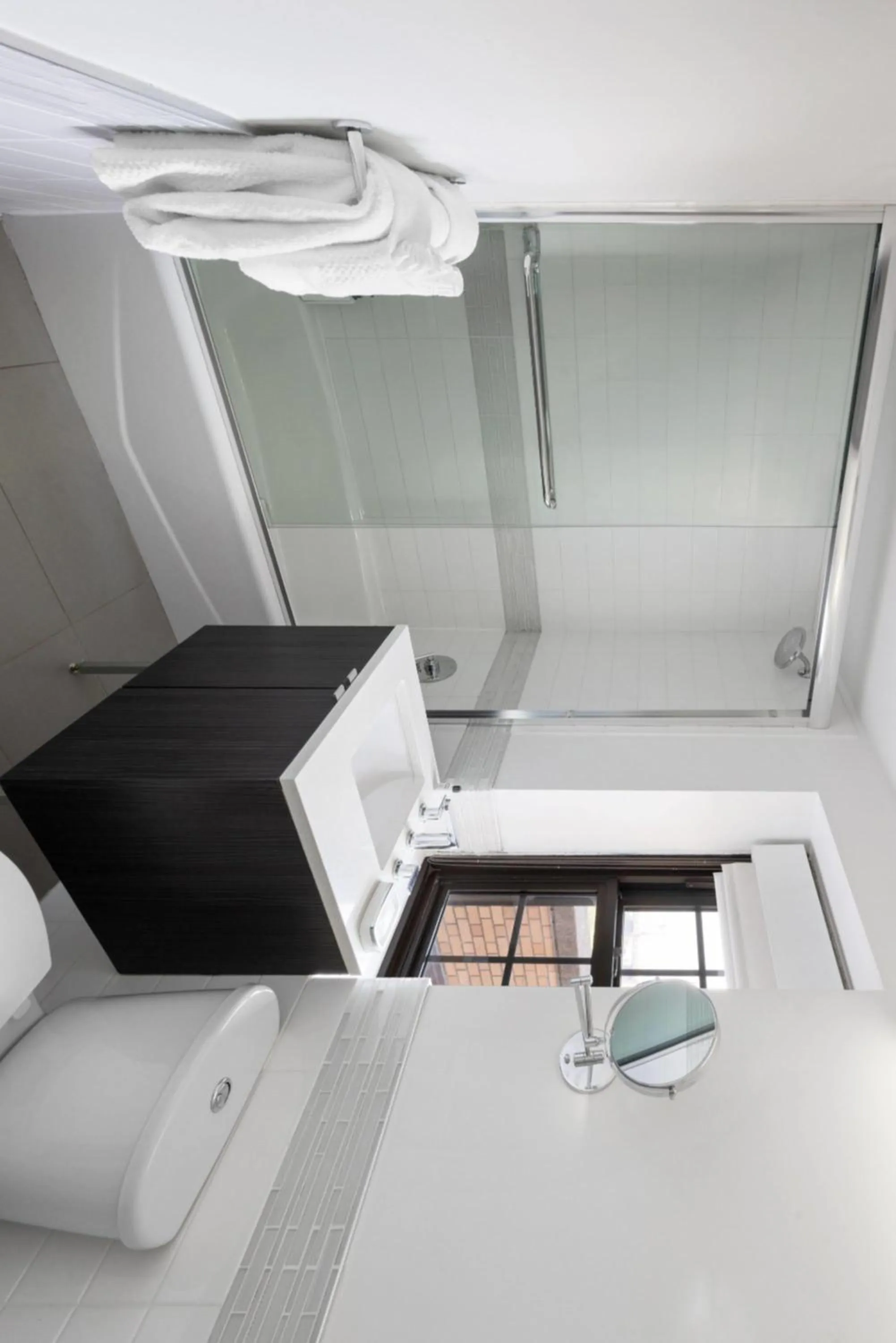 Bathroom in The Beekman Tower, Trademark Collection by Wyndham