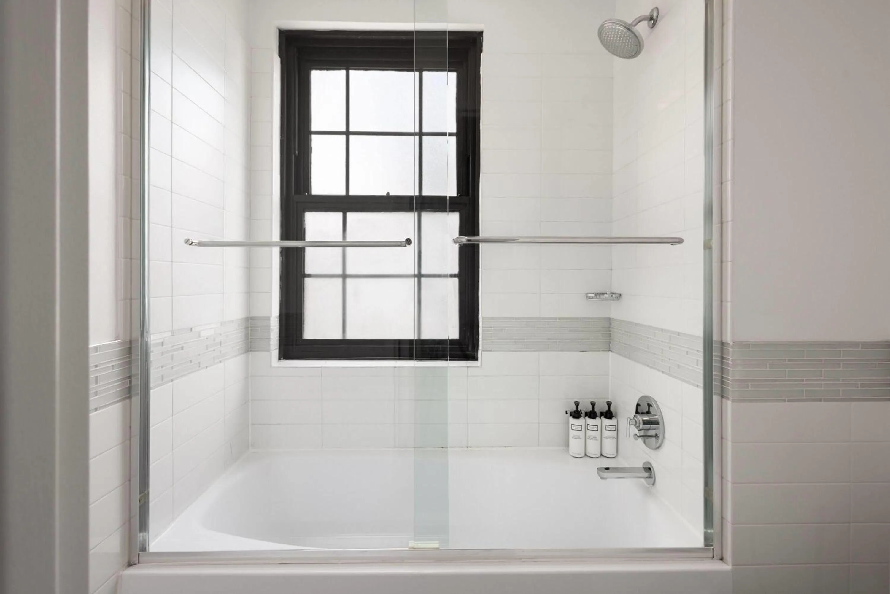 Bathroom in The Beekman Tower, Trademark Collection by Wyndham