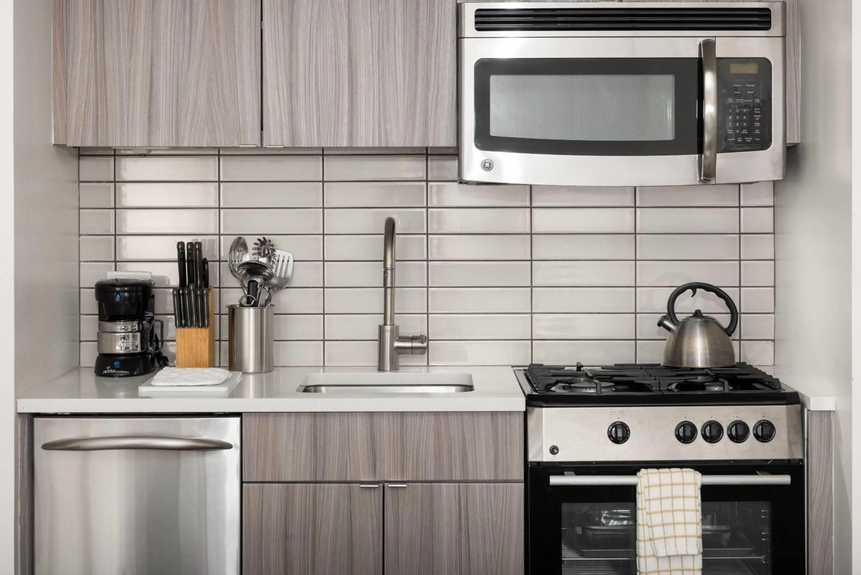 Photo of the whole room in The Beekman Tower, Trademark Collection by Wyndham