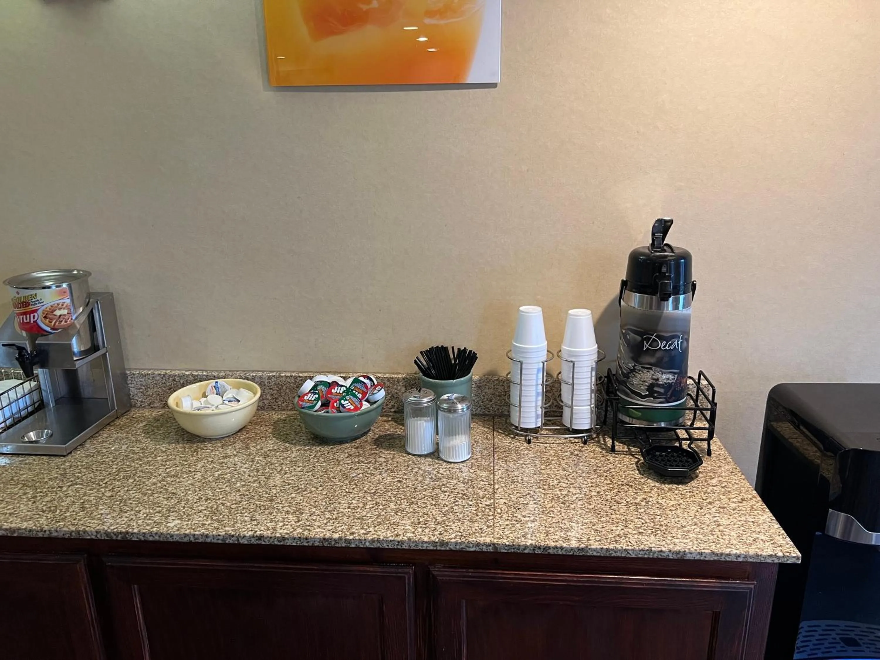 Coffee/tea facilities in Americas Best Value Inn Pharr/McAllen
