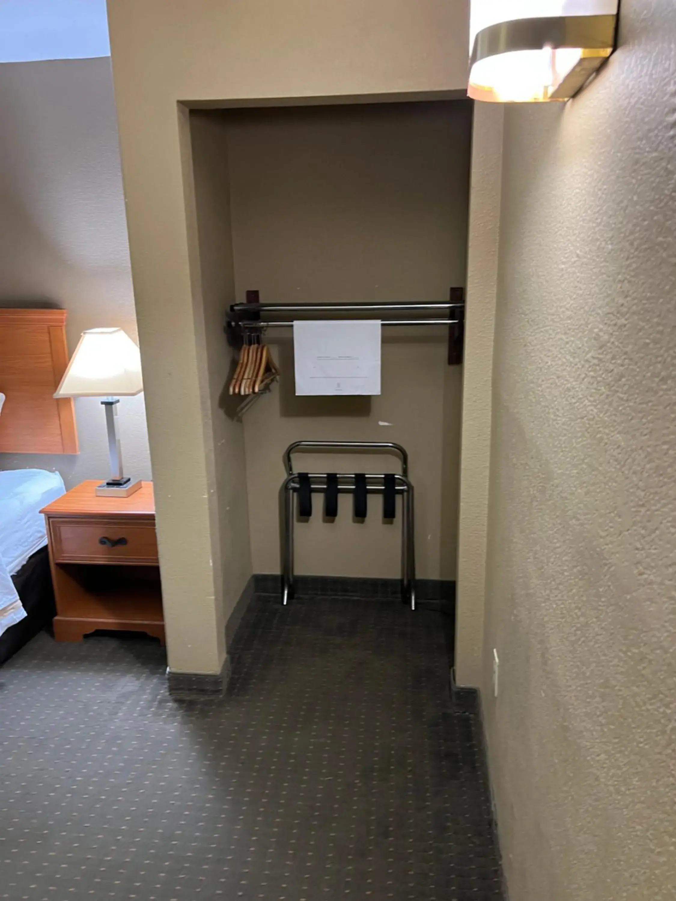 Bedroom, Bed in Americas Best Value Inn Pharr/McAllen Bedroom, Bed in Americas Best Value Inn Pharr/McAllen