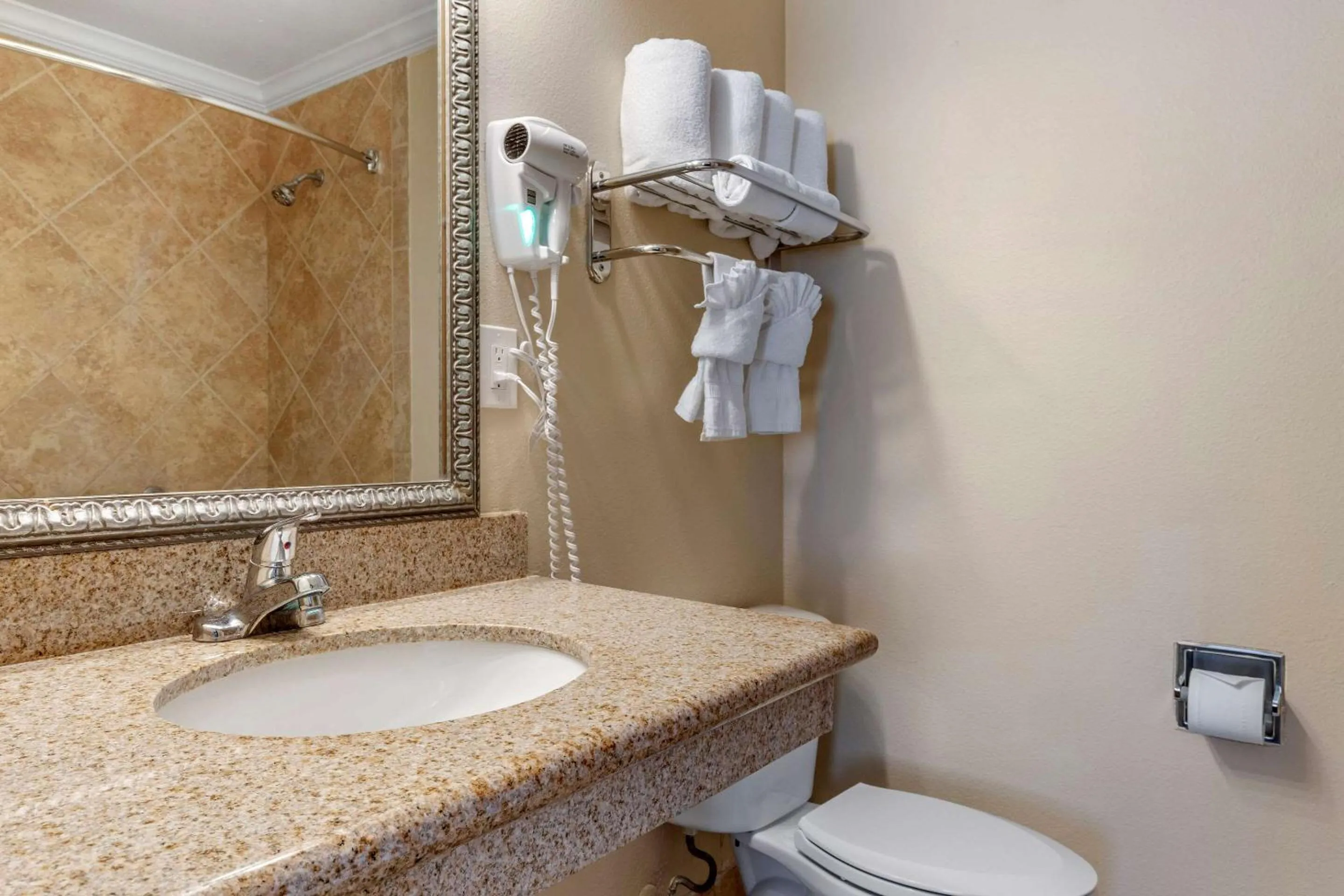 Photo of the whole room, Bathroom in Comfort Suites Lufkin