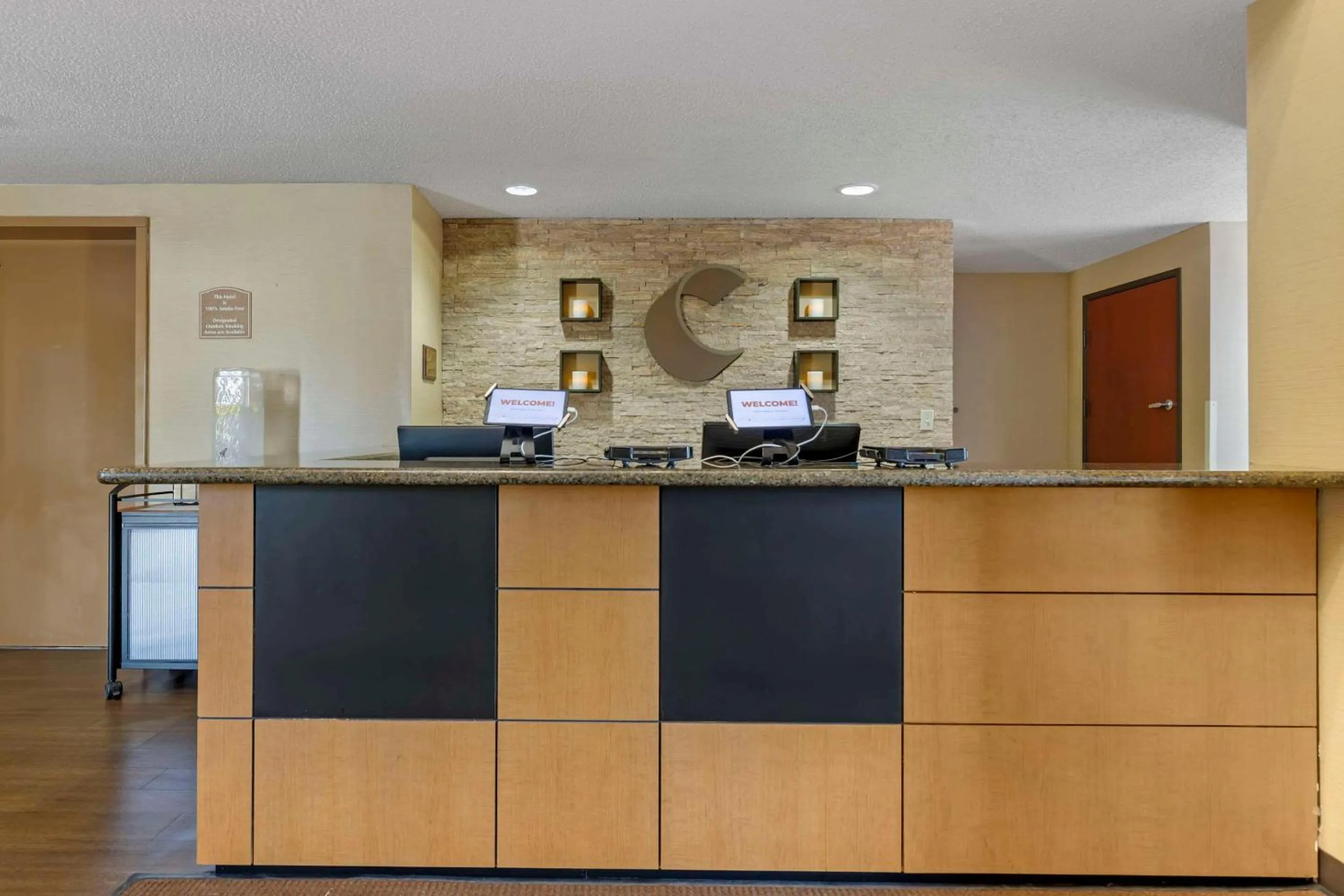 Lobby or reception in Comfort Inn & Suites