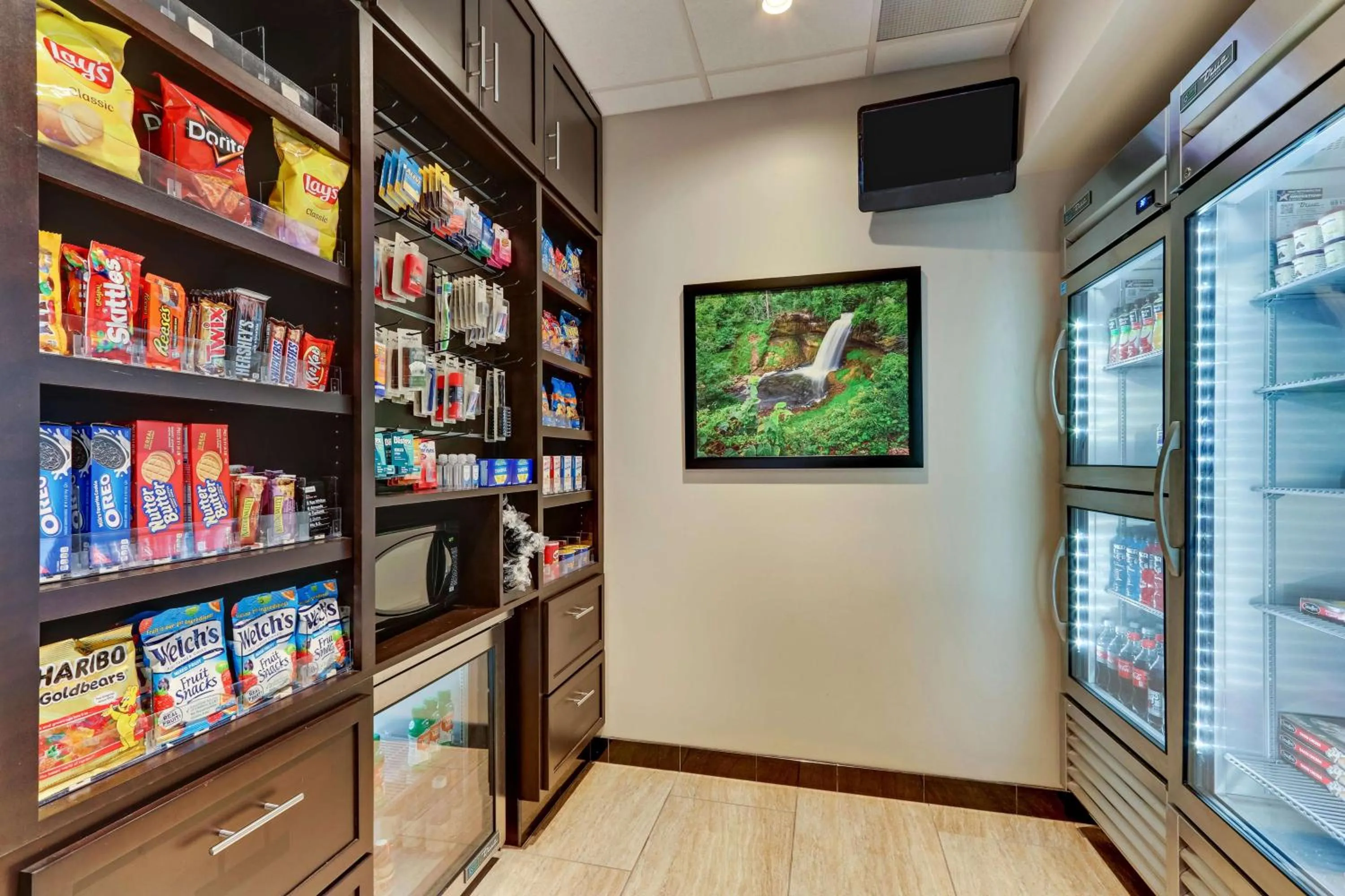 Property building in Drury Plaza Hotel St. Paul Downtown