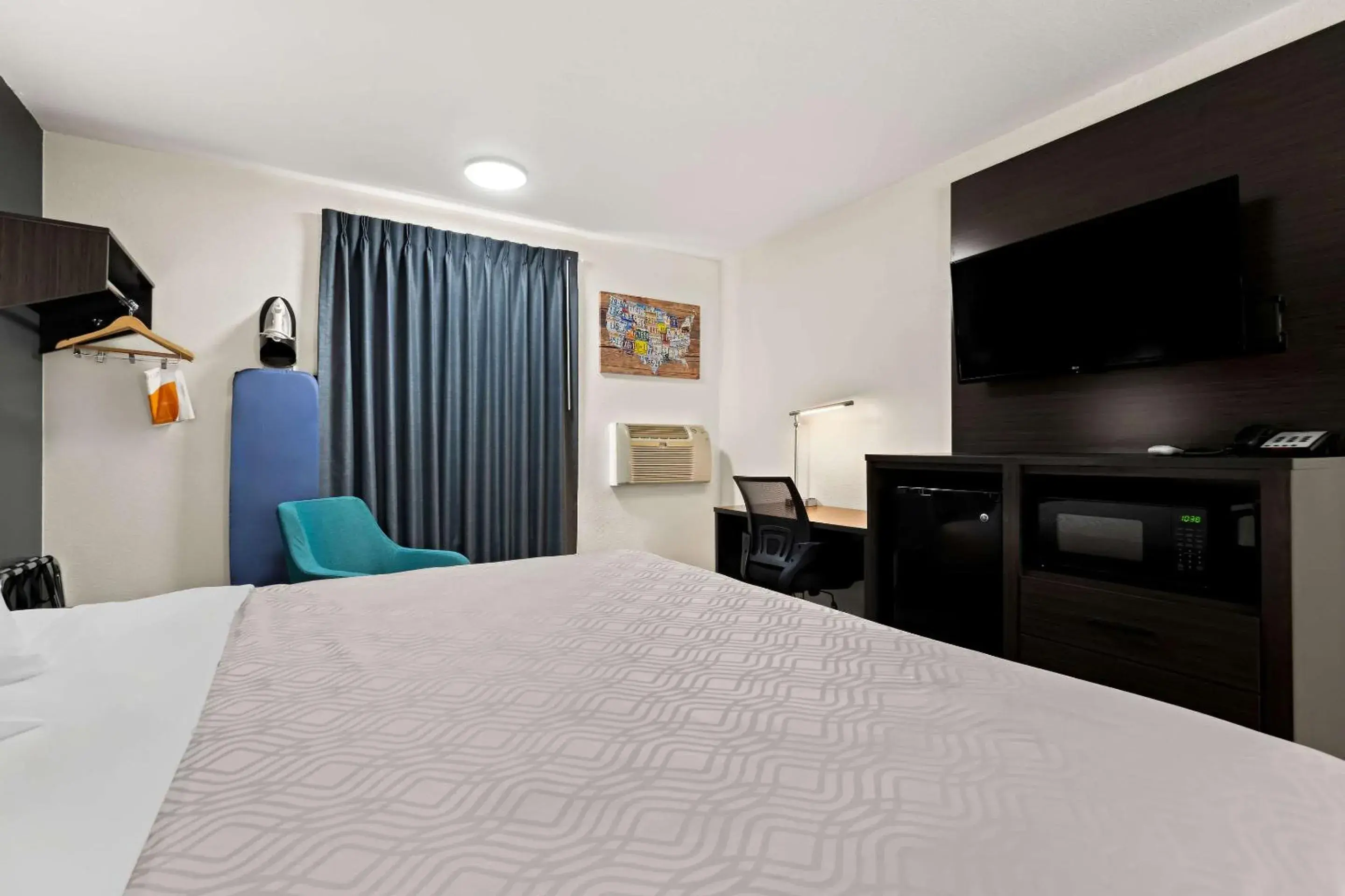 Bedroom, Bed in Econo Lodge Dumas Bedroom, Bed in Econo Lodge Dumas