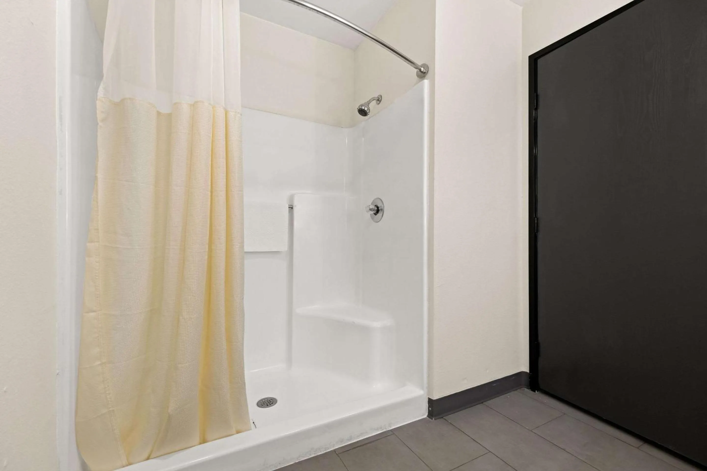 Bedroom in Econo Lodge Dumas