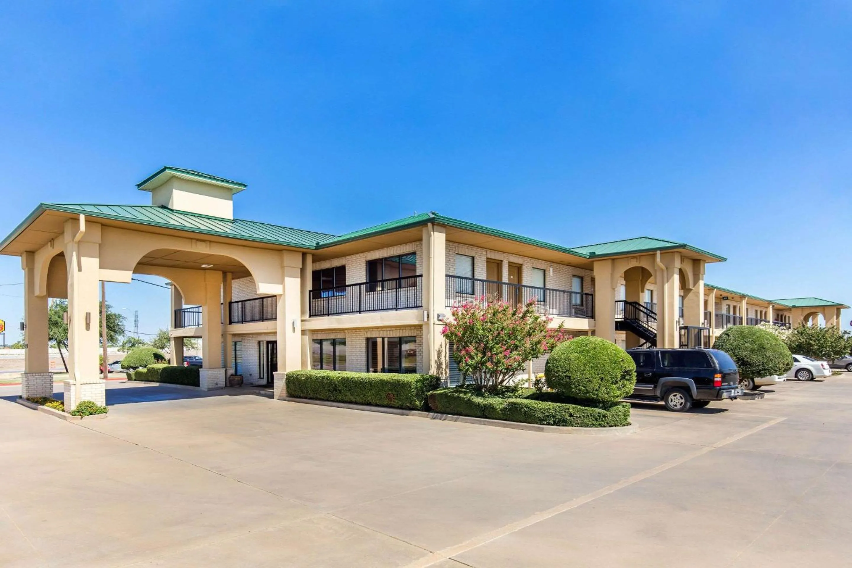 Property building in Quality Inn & Suites