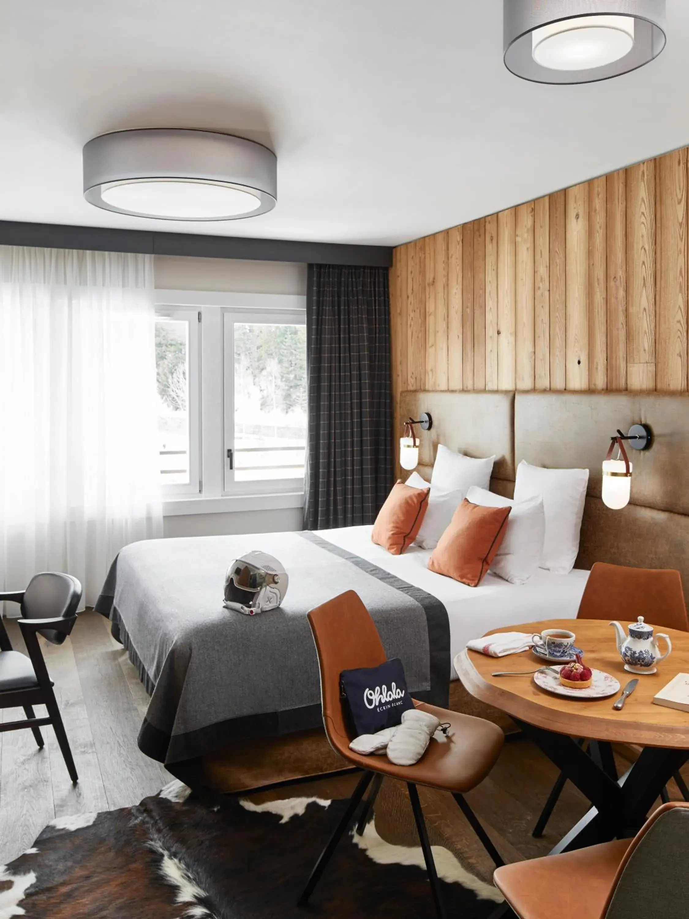 Bedroom, Bed in Ecrin Blanc Resort Courchevel - Aquapark Bedroom, Bed in Ecrin Blanc Resort Courchevel - Aquapark