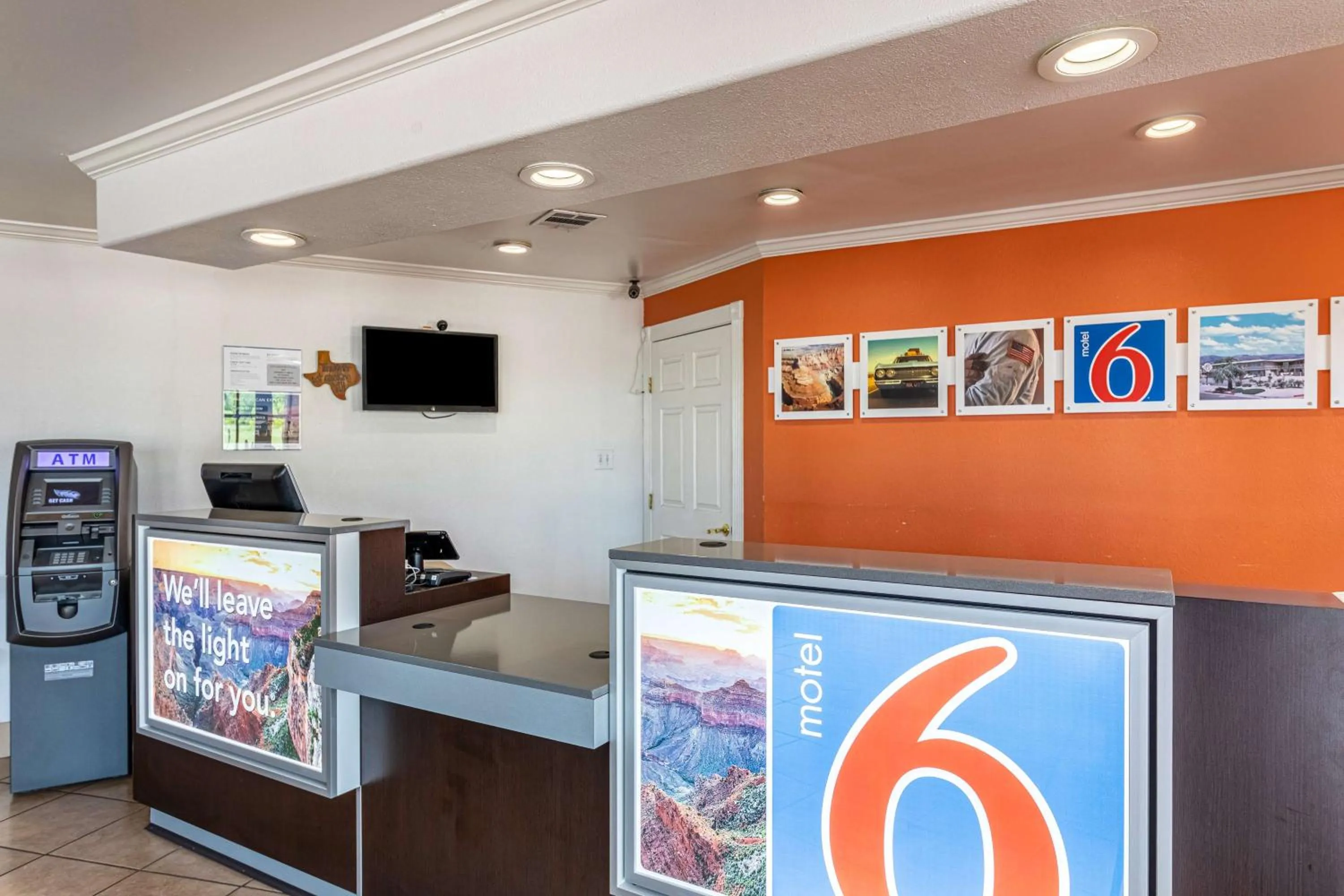 Property logo or sign in Motel 6-Georgetown, TX