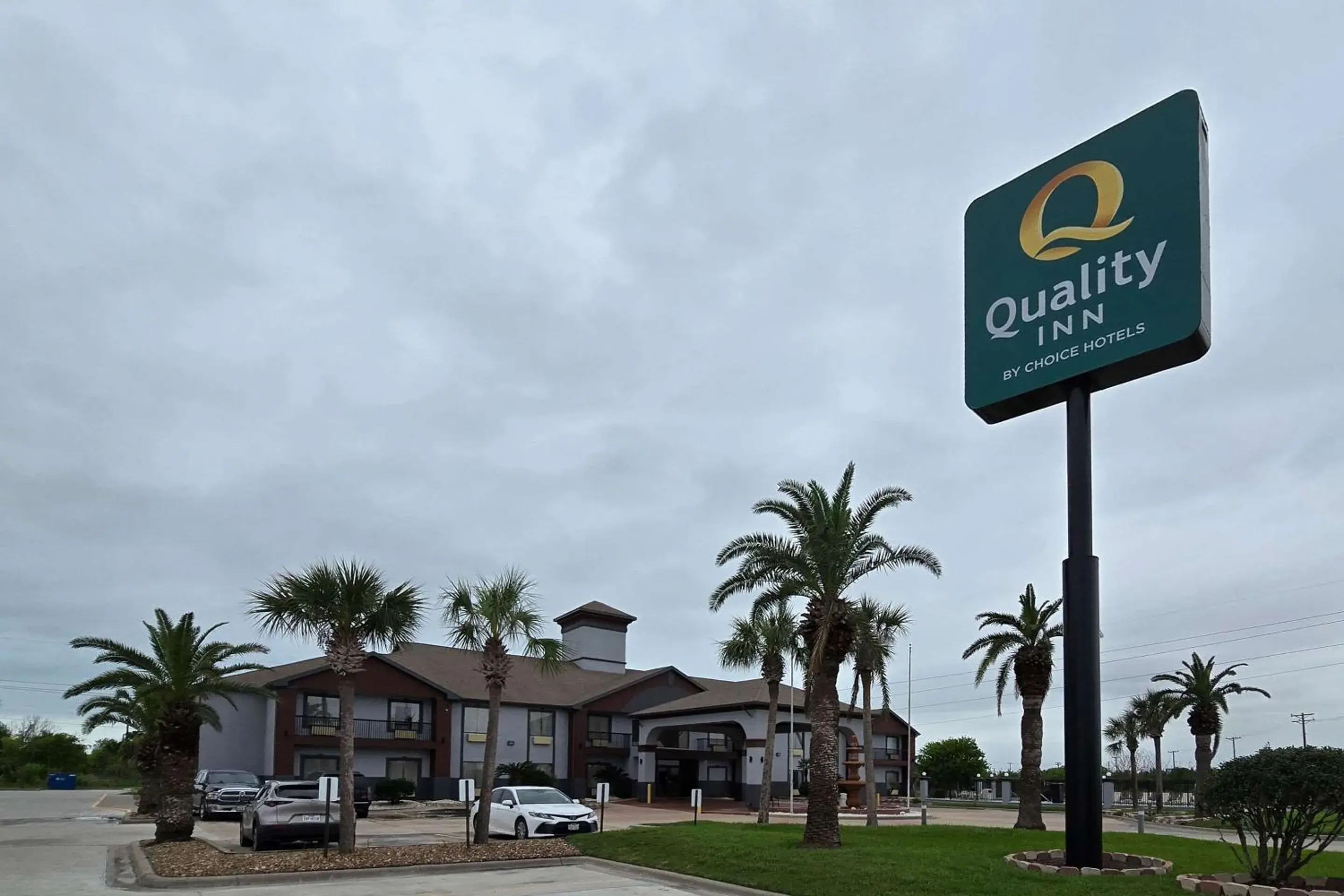 Property building in Quality Inn Ingleside - Corpus Christi Property building in Quality Inn Ingleside - Corpus Christi