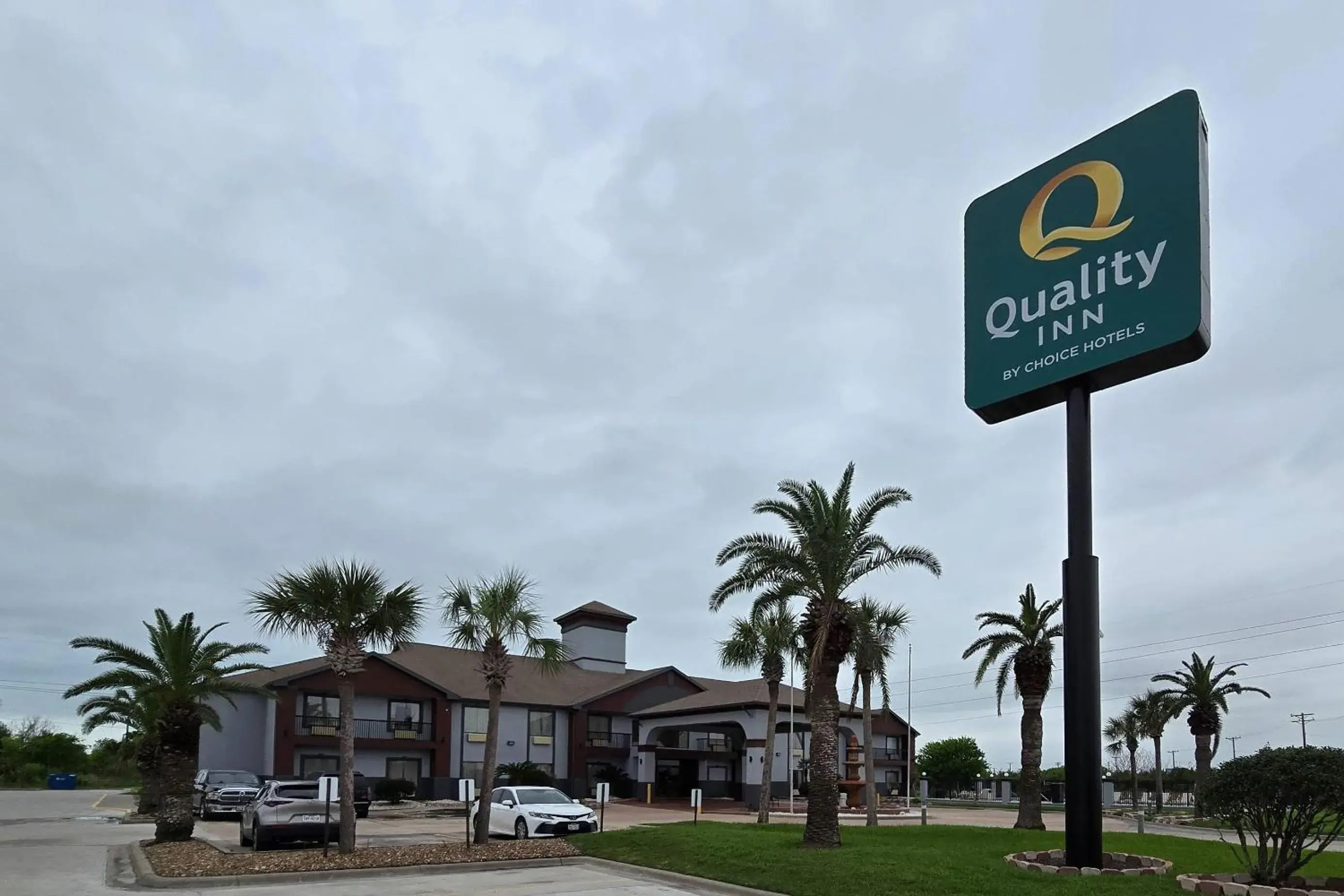 Property building in Quality Inn Ingleside - Corpus Christi Property building in Quality Inn Ingleside - Corpus Christi