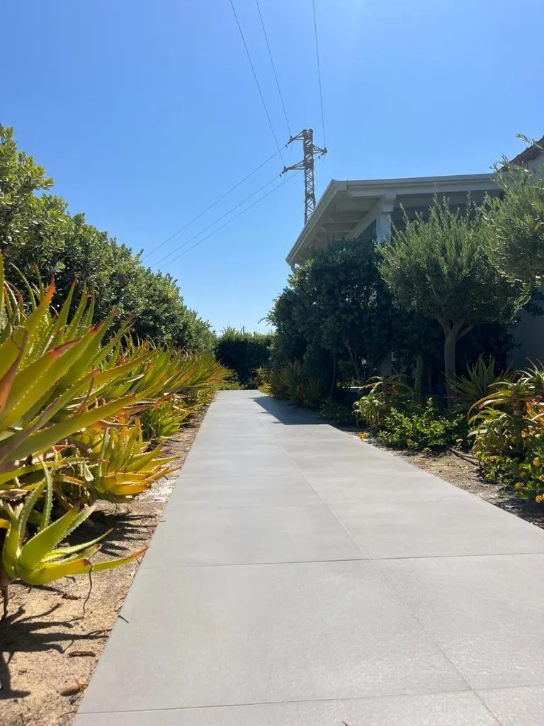 Property building in B&B Lo&G