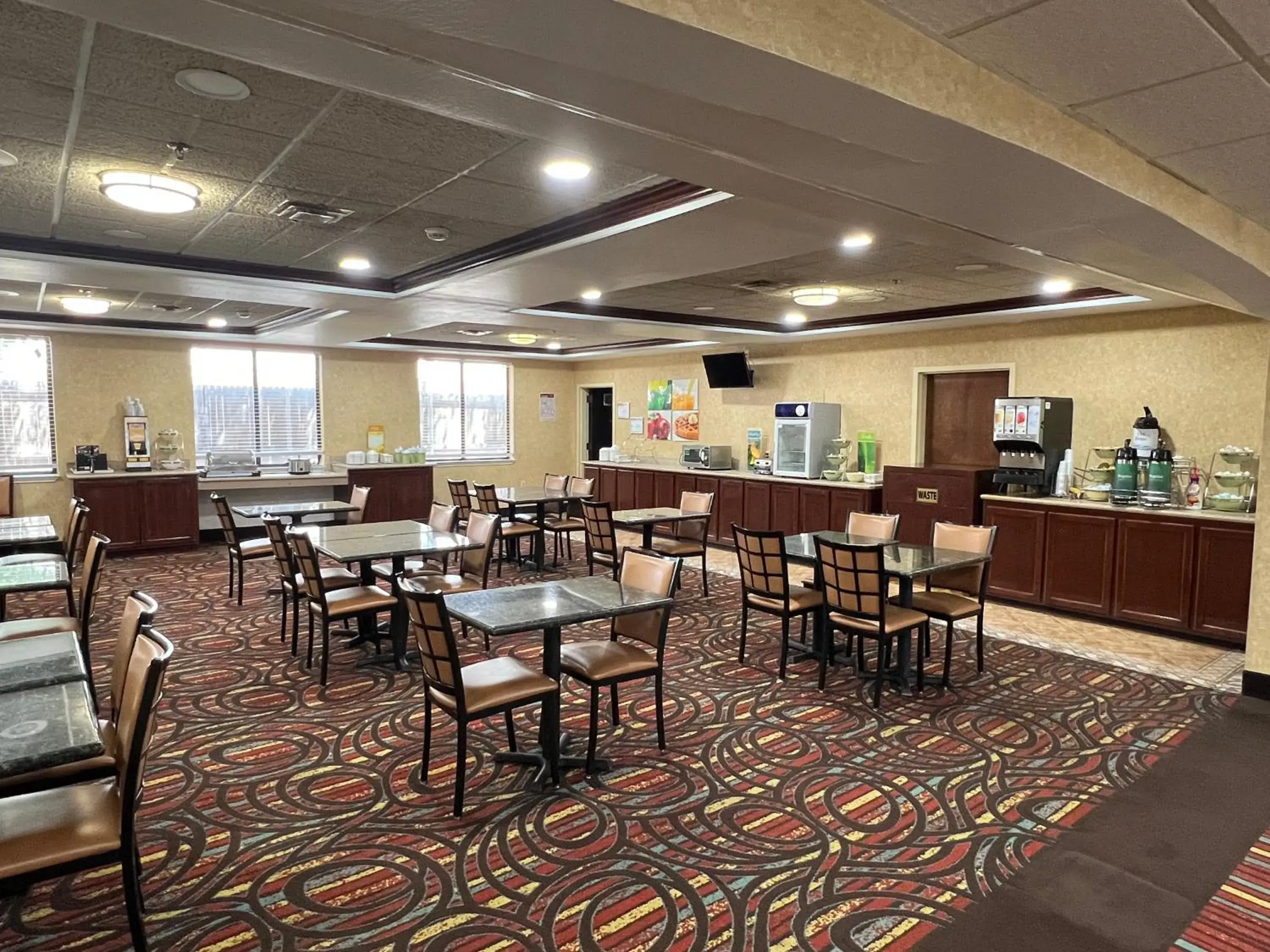 Breakfast in Quality Suites Midland North Loop 250 Breakfast in Quality Suites Midland North Loop 250