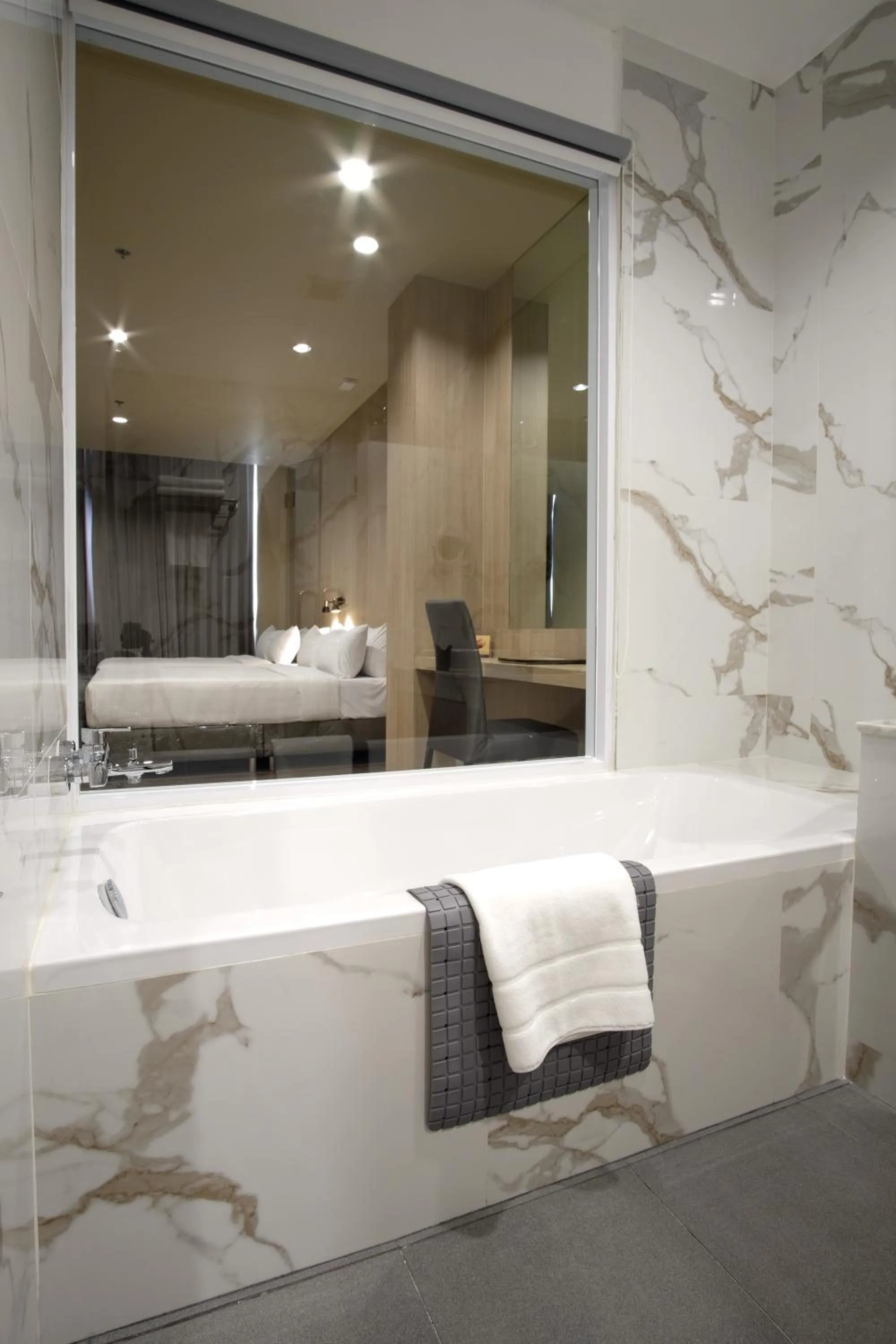 Gold Orchid Bangkok Hotel