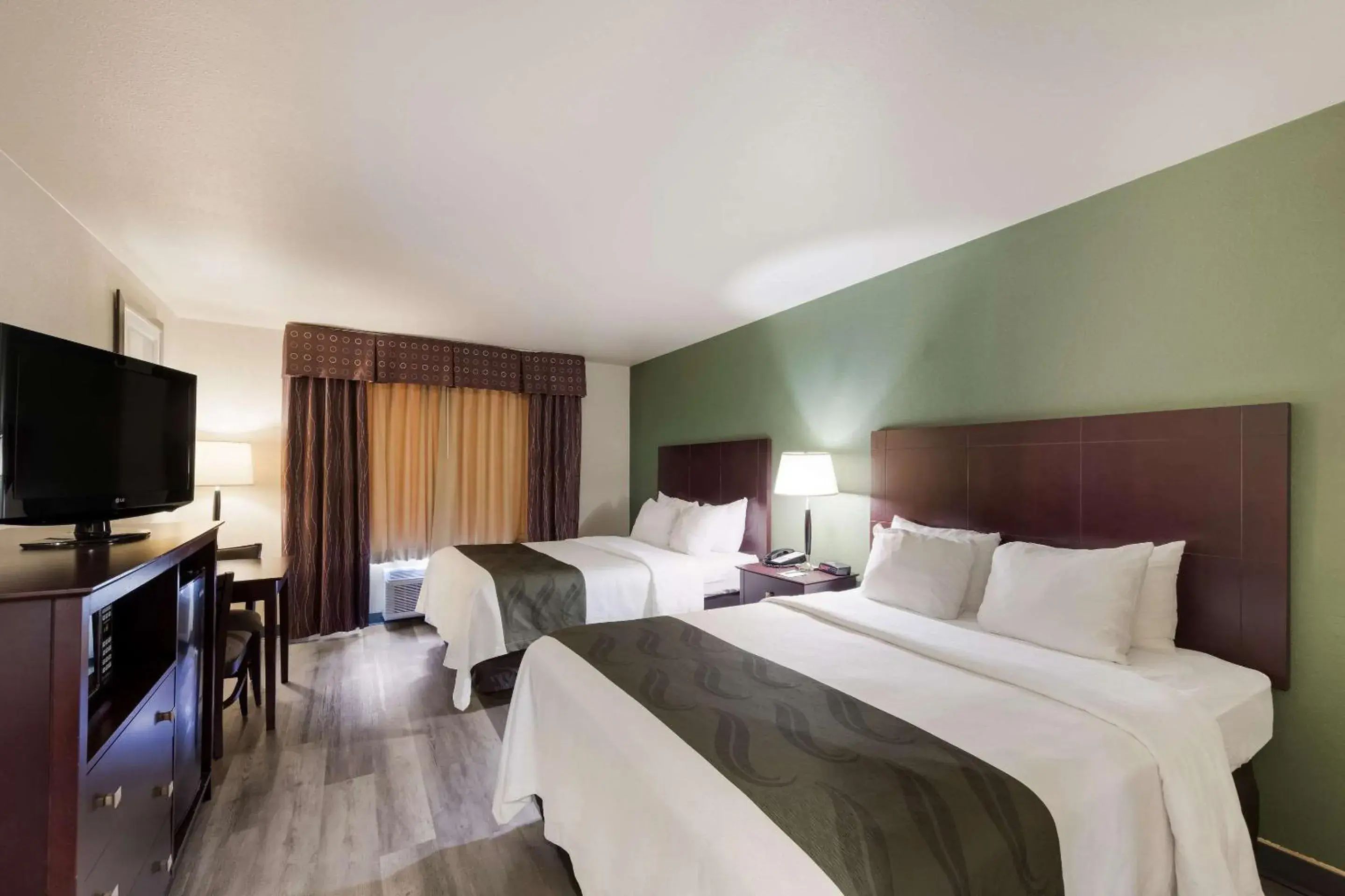 Bedroom, Bed in Quality Inn & Suites Terrell Bedroom, Bed in Quality Inn & Suites Terrell