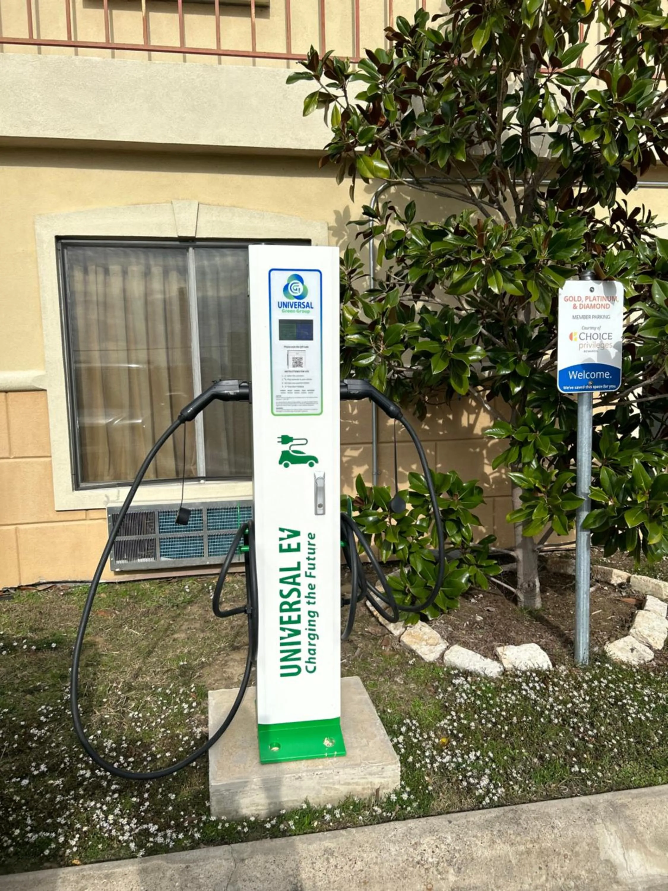 Parking in Quality Inn & Suites Terrell