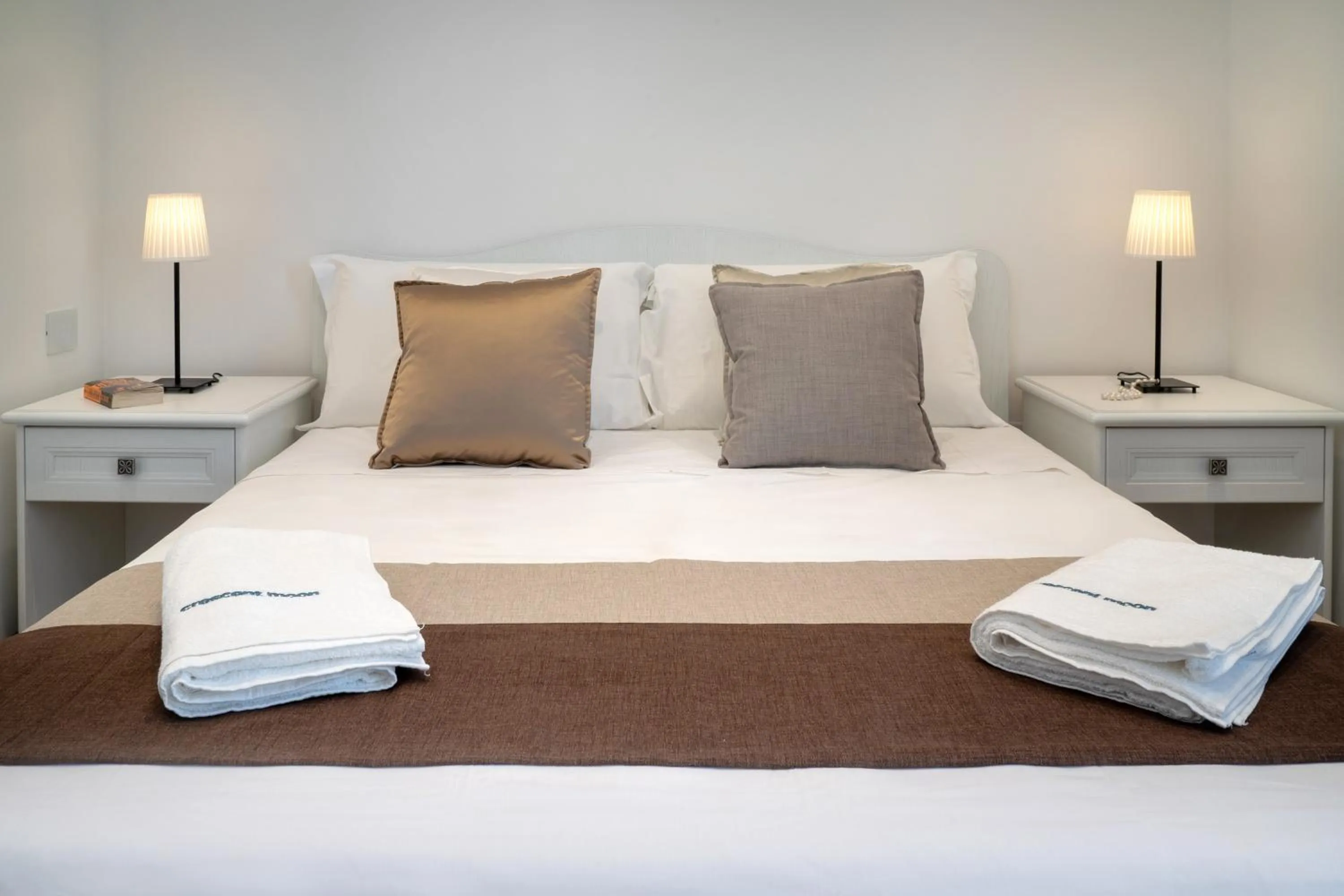 Bed in Crescent Moon