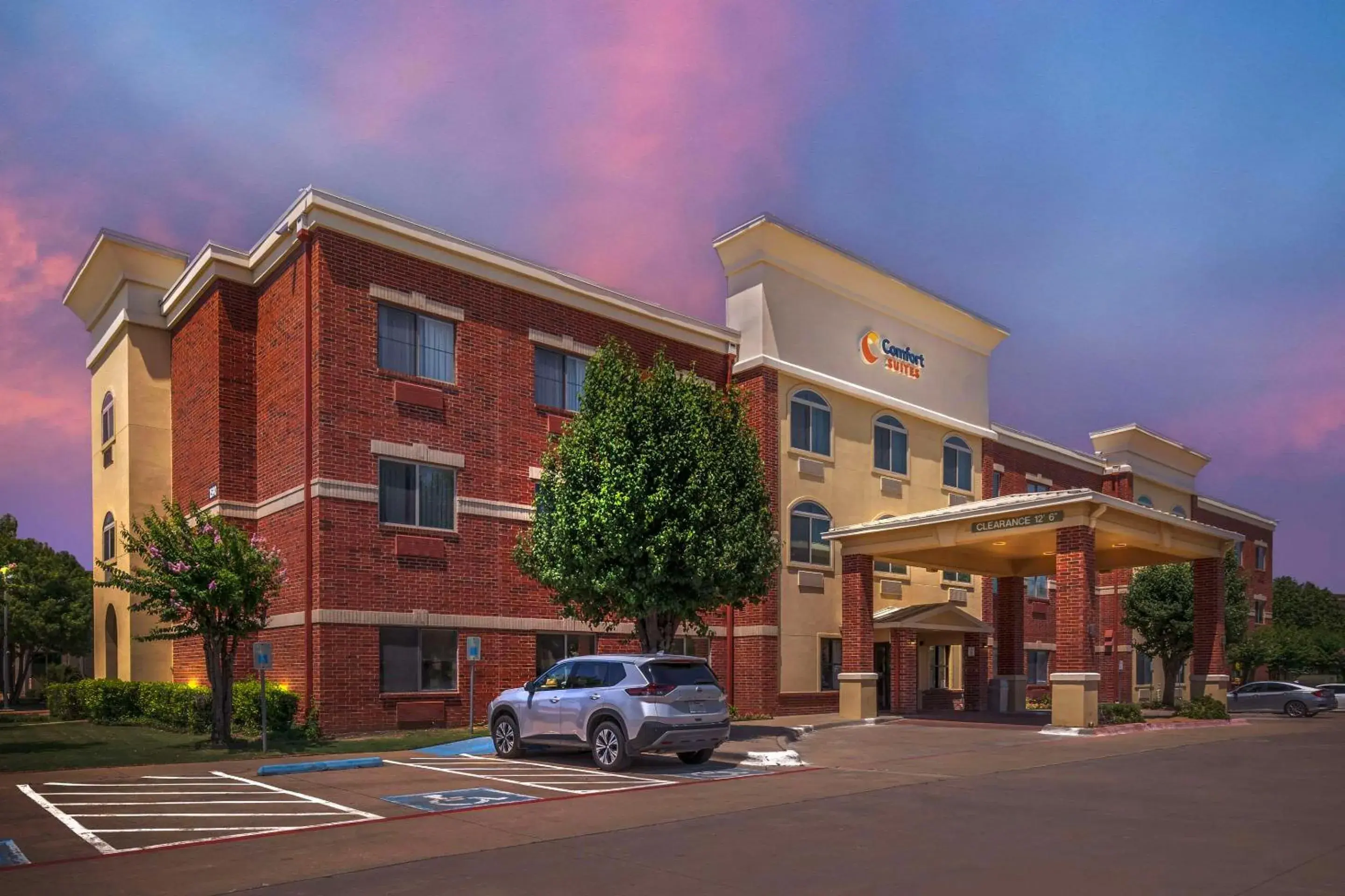 Property building in Comfort Suites McKinney-Allen Property building in Comfort Suites McKinney-Allen