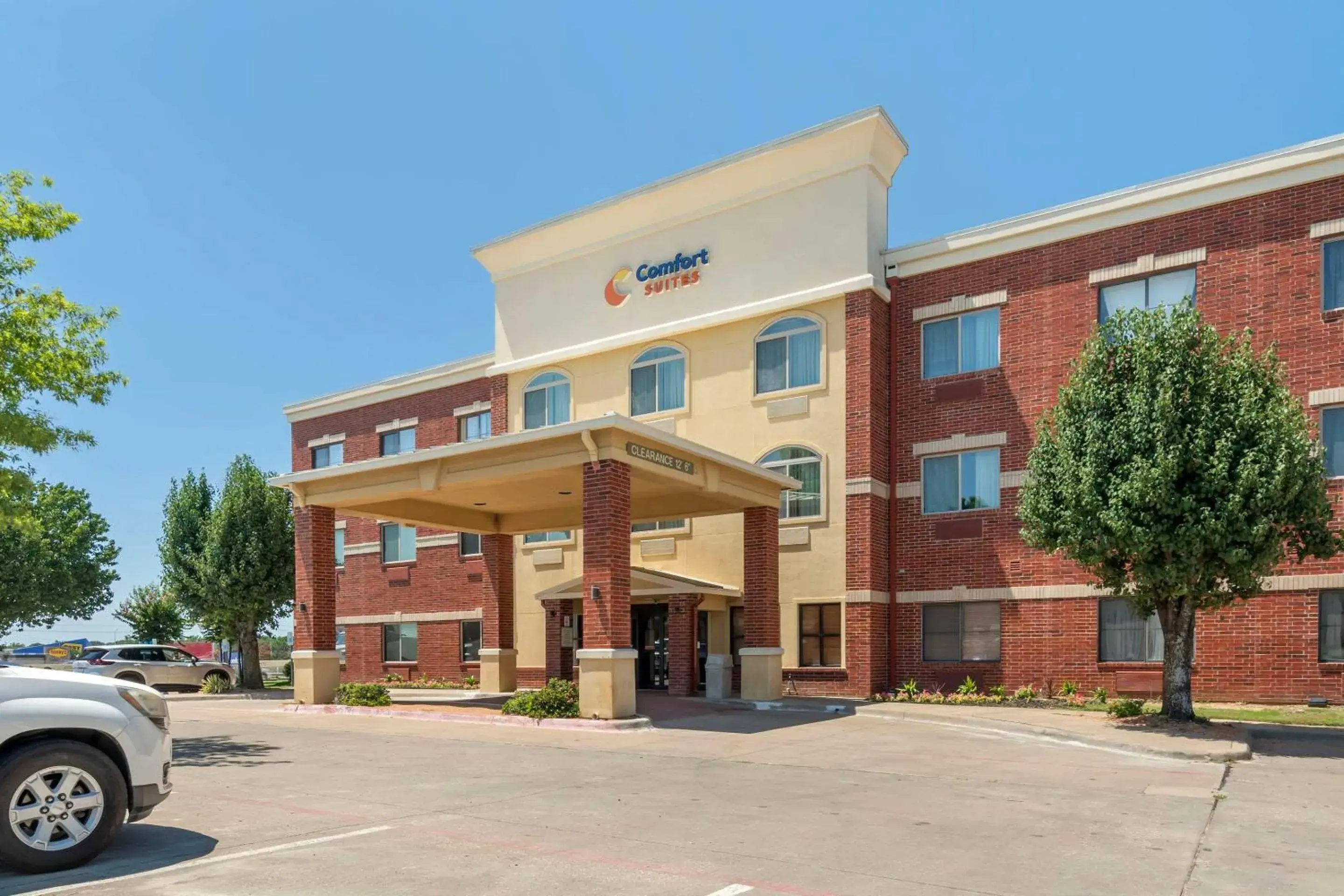Property building in Comfort Suites McKinney-Allen Property building in Comfort Suites McKinney-Allen