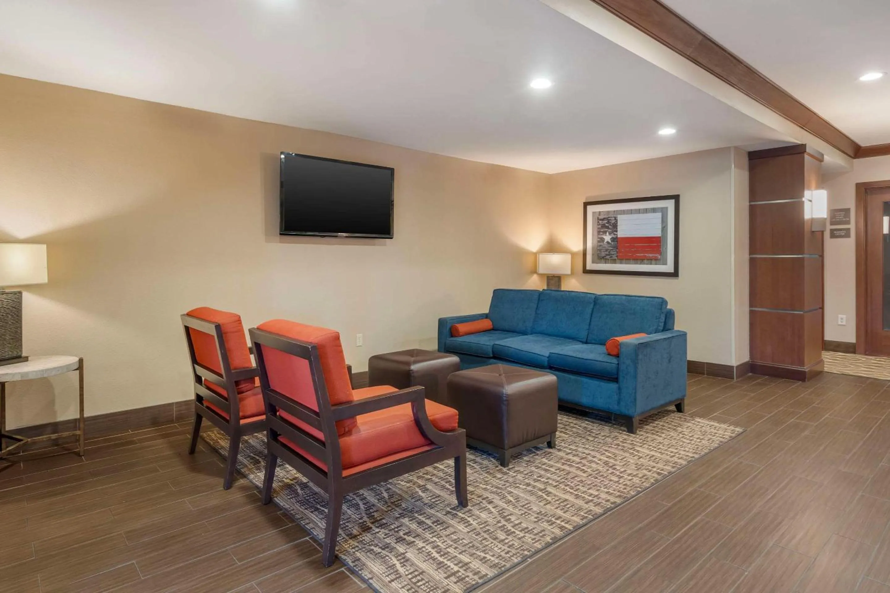 Lobby or reception in Comfort Suites McKinney-Allen