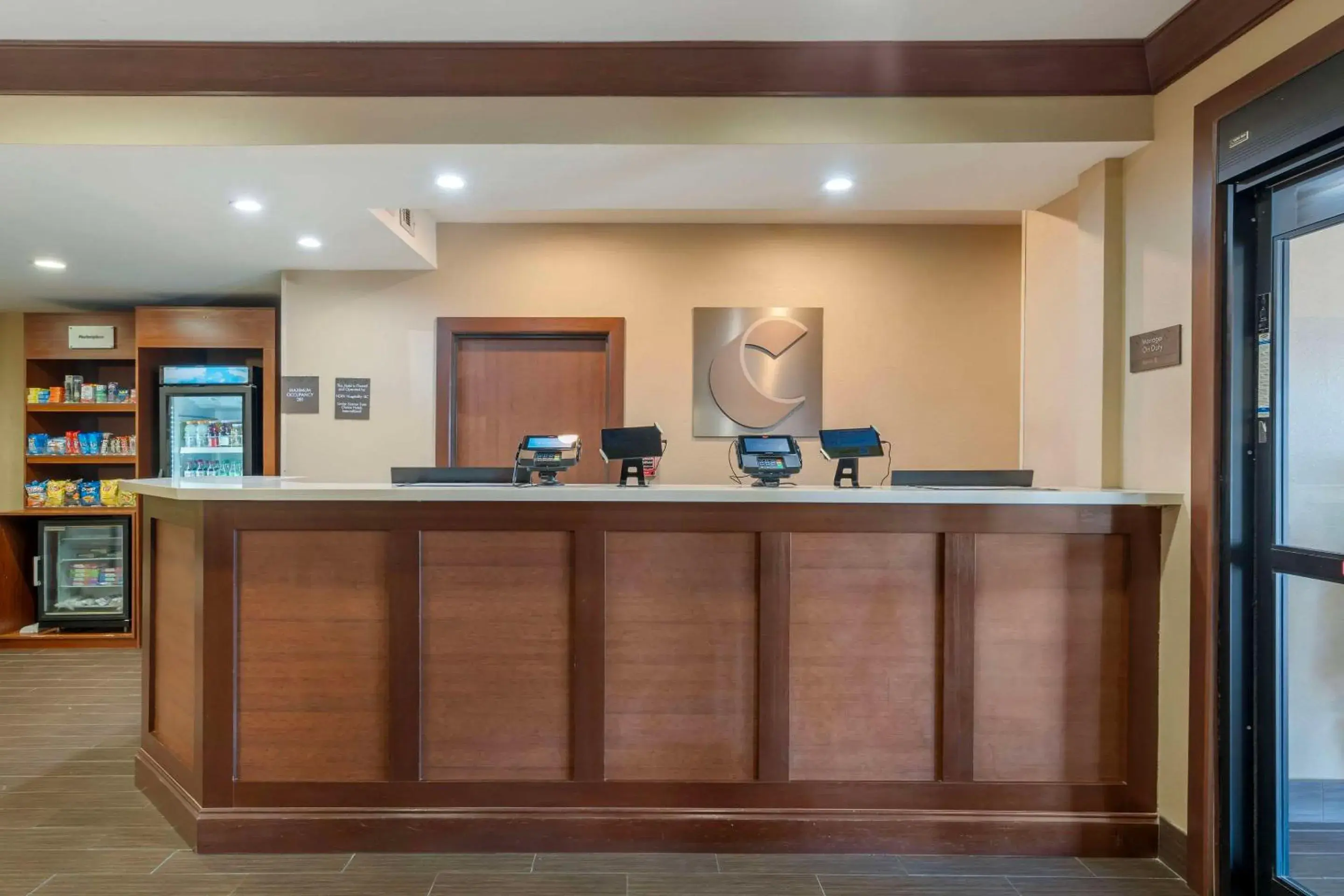 Lobby or reception in Comfort Suites McKinney-Allen Lobby or reception in Comfort Suites McKinney-Allen