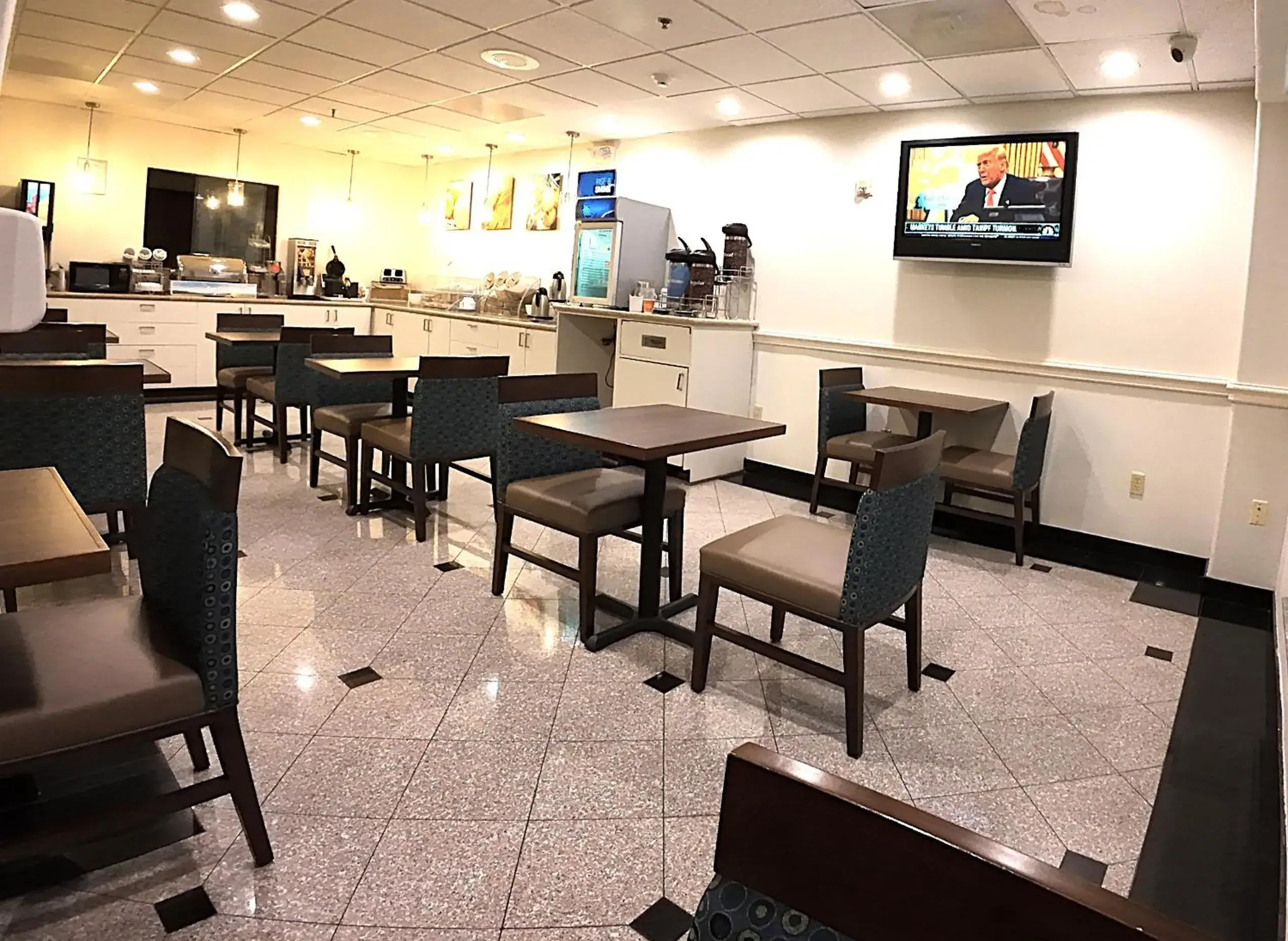 Restaurant/places to eat in Comfort Suites Westchase Houston Energy Corridor Restaurant/places to eat in Comfort Suites Westchase Houston Energy Corridor